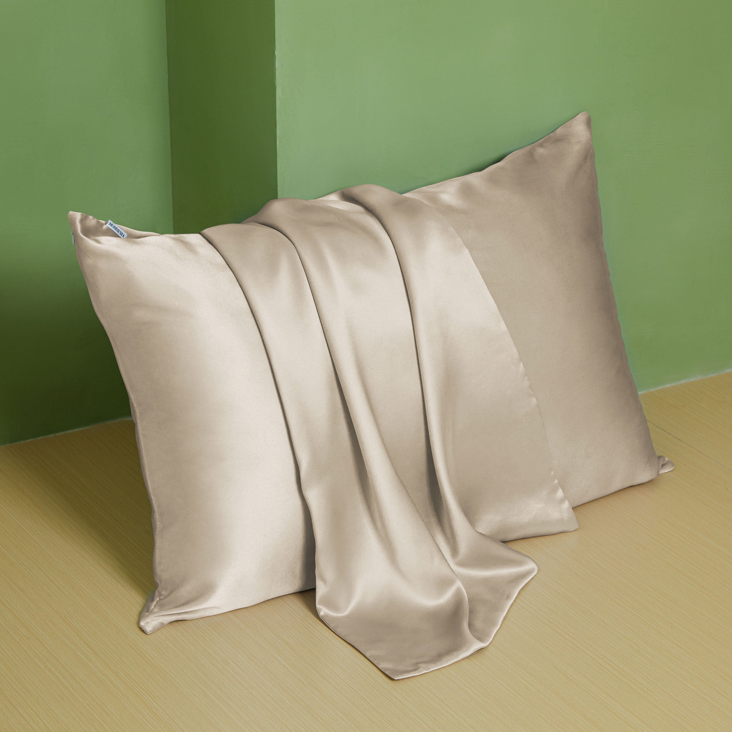 22 Momme 100% Pure Mulberry Silk Pillowcase with Zippered Closure - Hypoallergenic & Cooling for Hair & Skin - Perfect for Side Sleepers, Hot Sleepers & Anti-Aging Skincare Routine