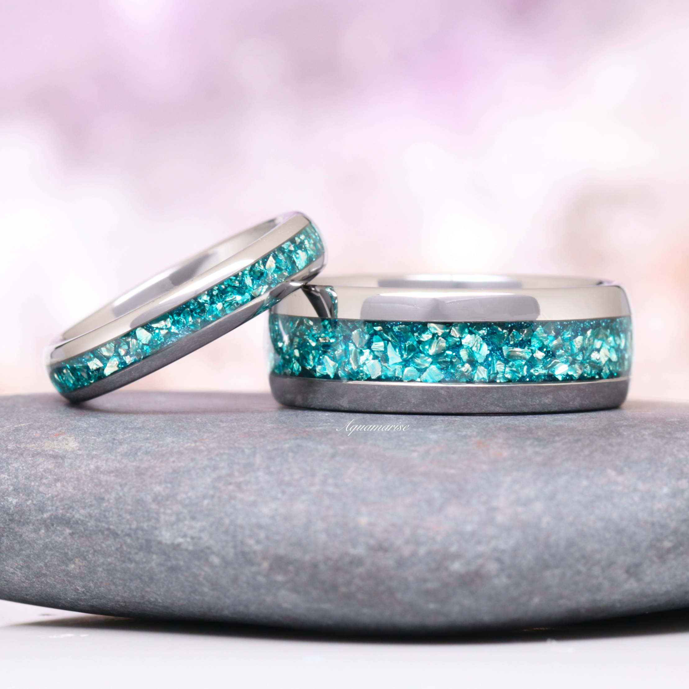 Minimalist Crushed Aquamarine Couples Ring - Elegant Matching Wedding Bands for Him & Her - Perfect for Anniversaries, Engagements, and Everyday Wear