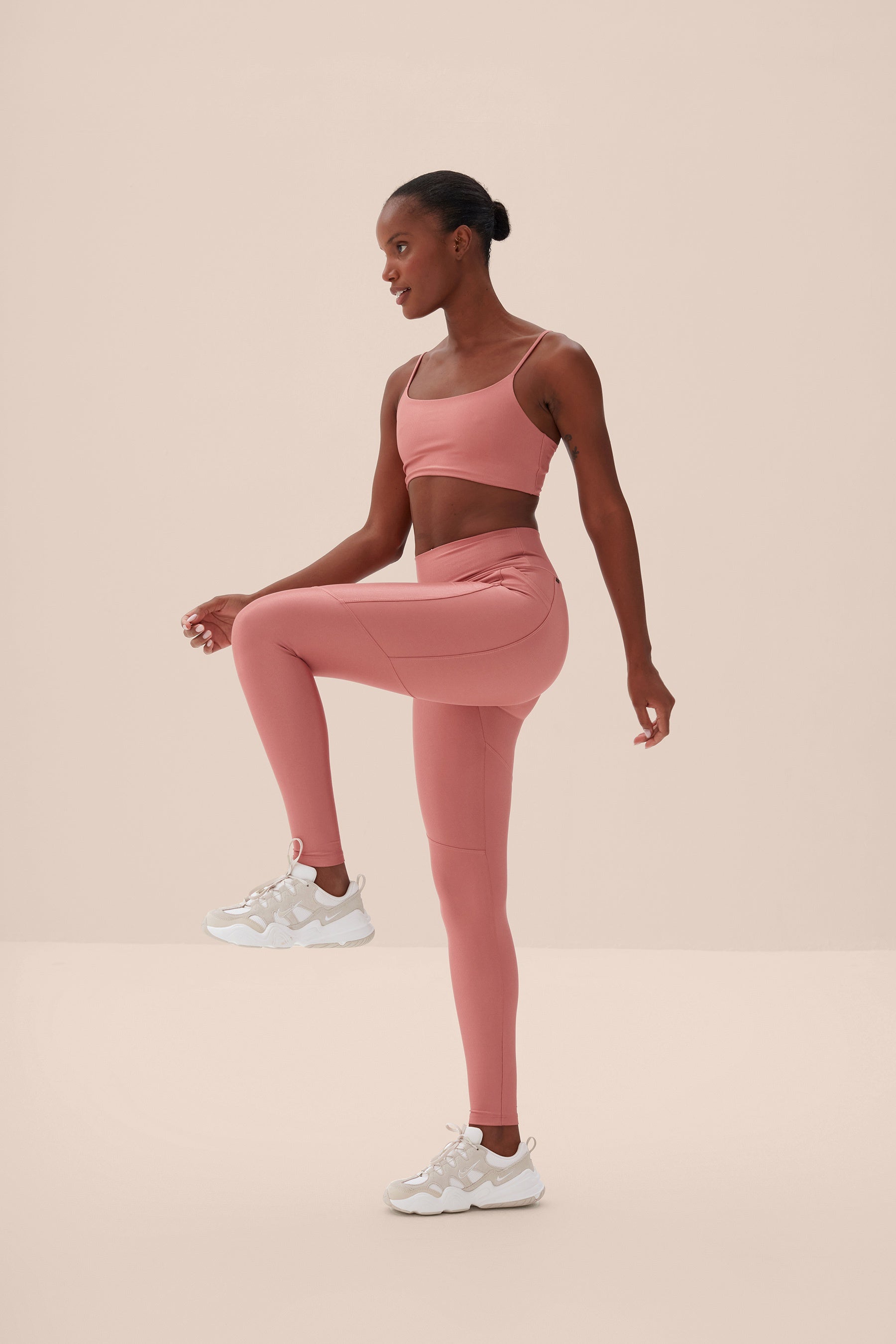 Allure® Adaptiv Leggings - High Waist Yoga Pants for Women, Stretchy Workout Leggings with Pockets, Comfortable Tummy Control & Squat Proof - Perfect for Yoga, Gym, Running & Lounge Wear