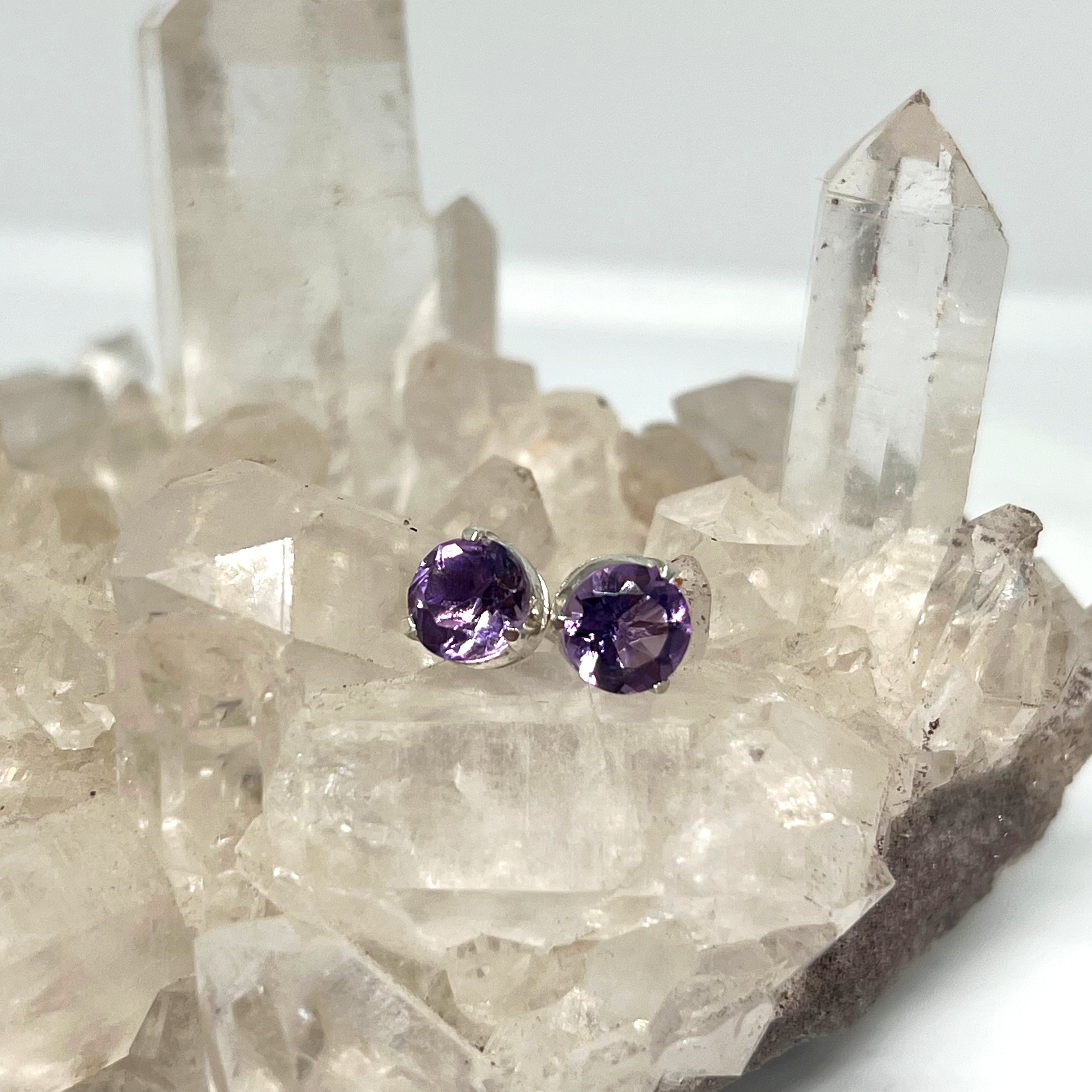 7mm Round Faceted Gemstone Stud Earrings - 3 Prong Set for Women (PSE006) | Perfect for Everyday Wear, Parties & Gifts