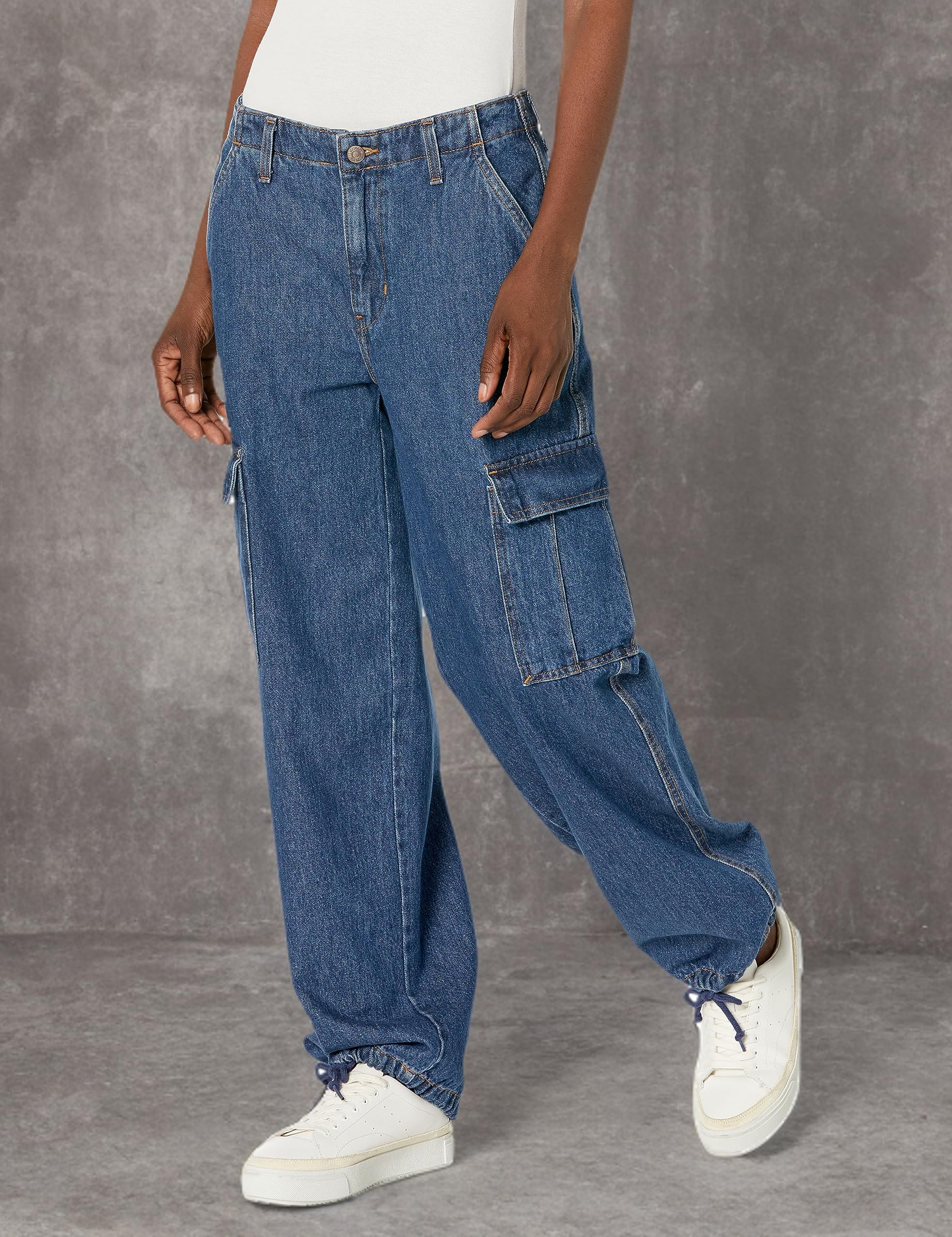 Levi's Women's '94 Baggy Cargo Jeans - High Waist Loose Fit Denim Pants with Pockets | Casual Streetwear & Outdoor Activities