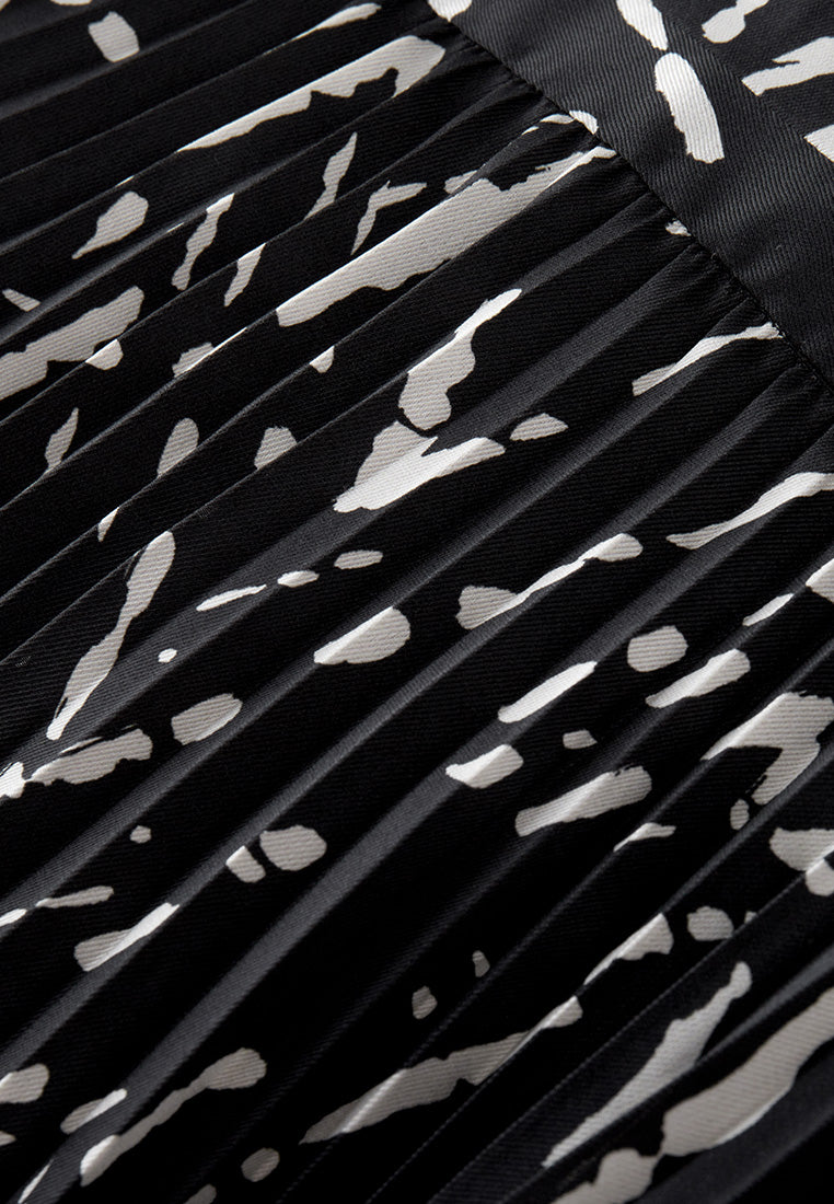 Stylish Black and White Abstract Pattern Braided Trim Dress - Perfect for Casual Outings, Parties & Date Nights