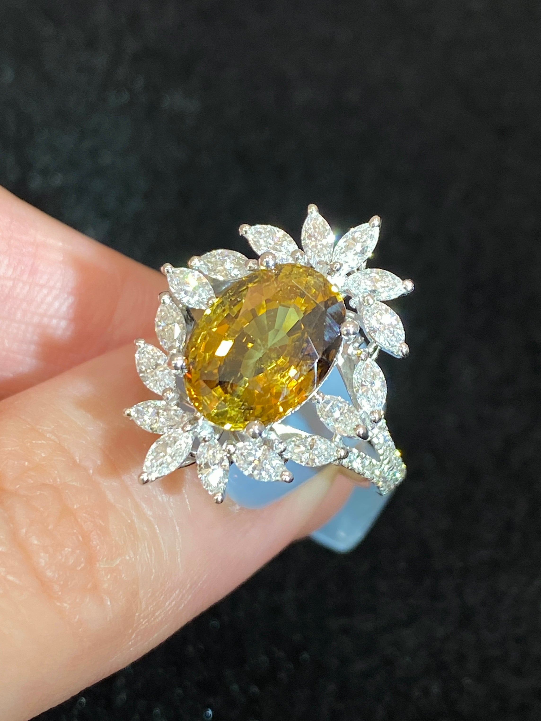 4.18ct Natural Color Changing Alexandrite Ring - Elegant Jewelry for Weddings, Anniversaries & Special Occasions