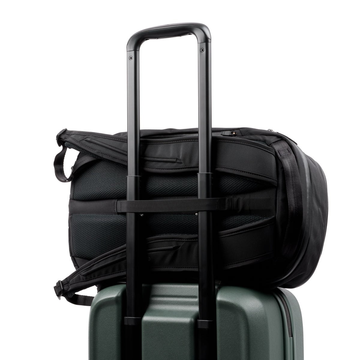 Bellroy Transit Carry On Luggage - Lightweight Expandable Travel Suitcase for Business & Vacation | Perfect for Airplane Overhead Bin & Weekend Getaways