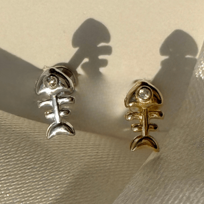 14k White Gold Fishbone Flat Back Stud Earrings - Hypoallergenic & Durable for Everyday Wear, Parties & Special Occasions