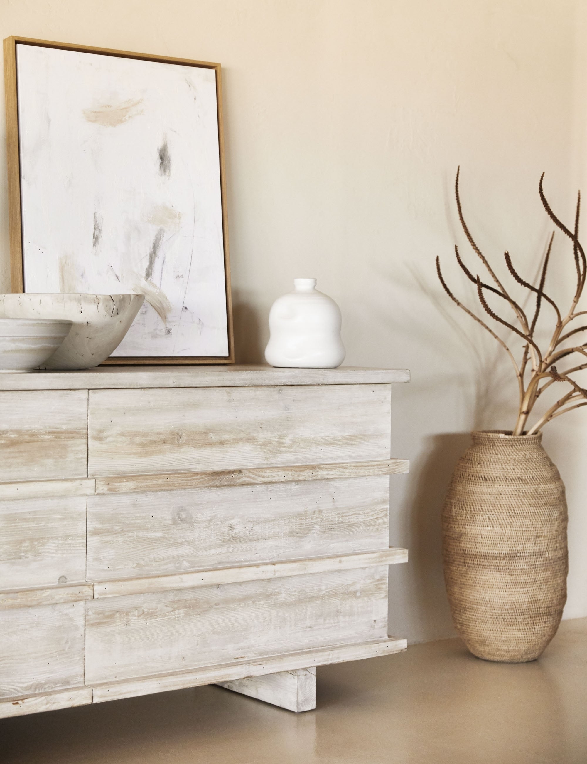 Corliss 6-Drawer White Wash Wooden Dresser for Bedroom - Modern Storage Chest with Smooth Gliding Drawers for Clothes Organization