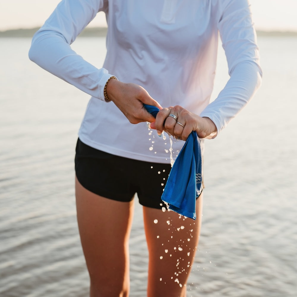 Best Hydrologic Cooling Towel for Sports & Outdoor Activities - Quick Dry, Reusable & Portable for Hiking, Running, Gym Workouts