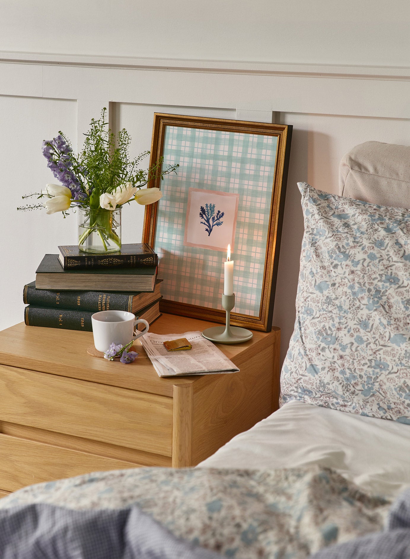 Stylish Corals and Plaid Poster - Vibrant Wall Art for Home, Office & Dorm Decor - Perfect for Living Room, Bedroom & Gift Giving