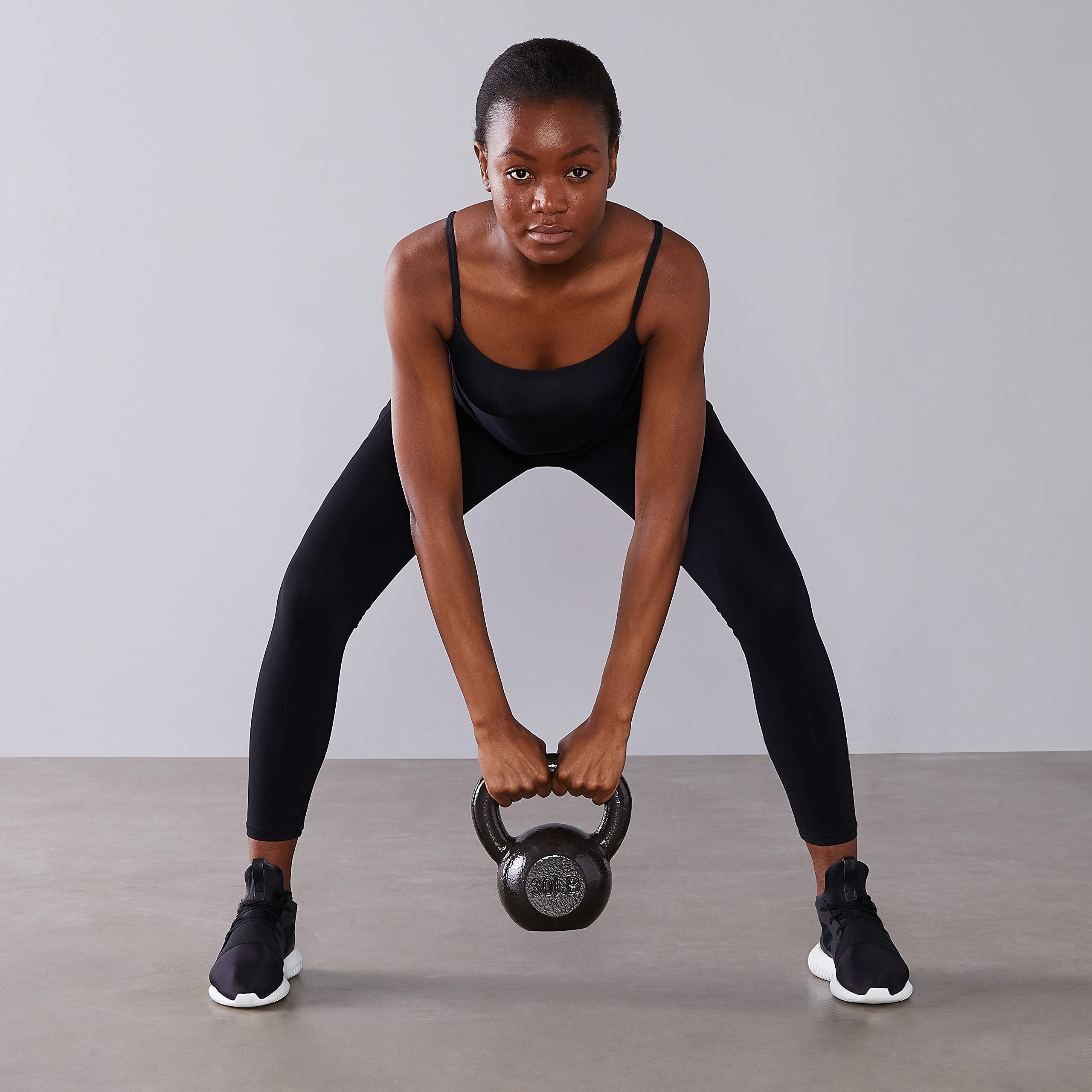 Amazon Basics Cast Iron Kettlebell - 5-50 lbs Weight Options for Home Gym, Strength Training & Fitness Workouts | Durable Iron Construction for CrossFit, HIIT & Functional Training