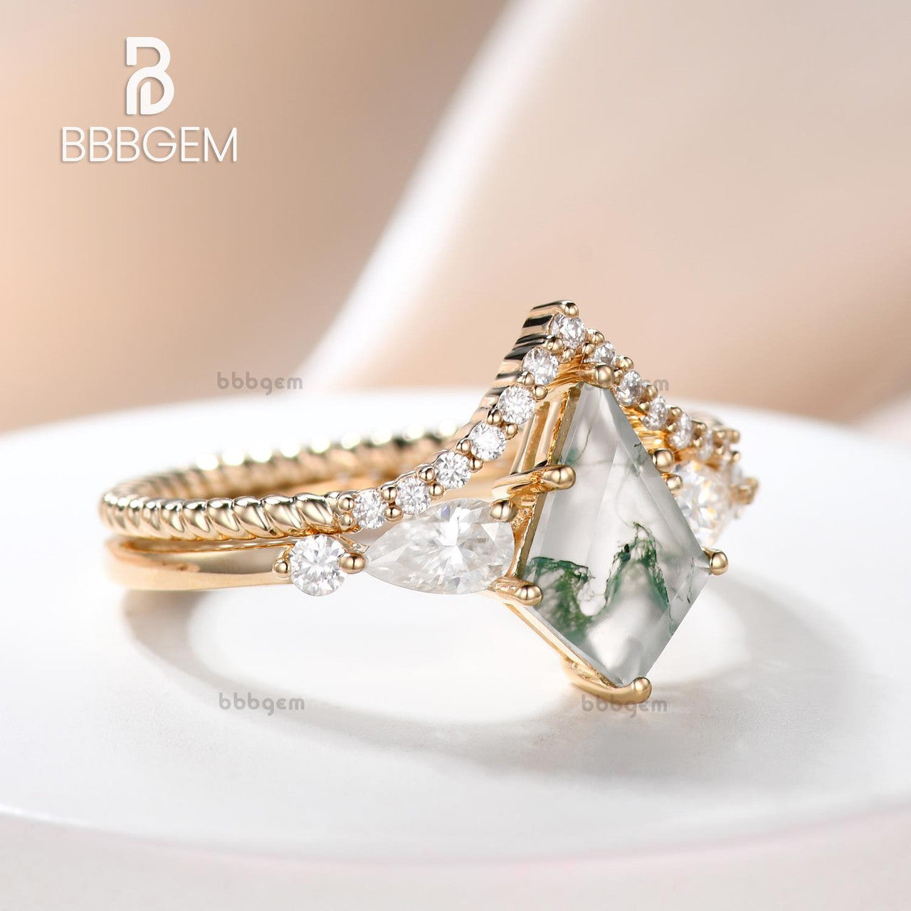 Women's Geometric Green Moss Agate Ring Set - Kite Lozenge White Gold Plated Jewelry for Wedding, Anniversary & Special Occasions