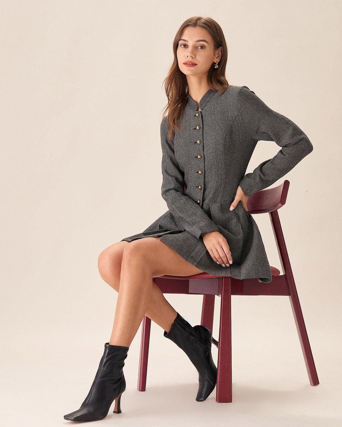 Elegant Grey Button Pleated Mini Dress for Women - Perfect for Casual Outings, Date Nights & Summer Parties
