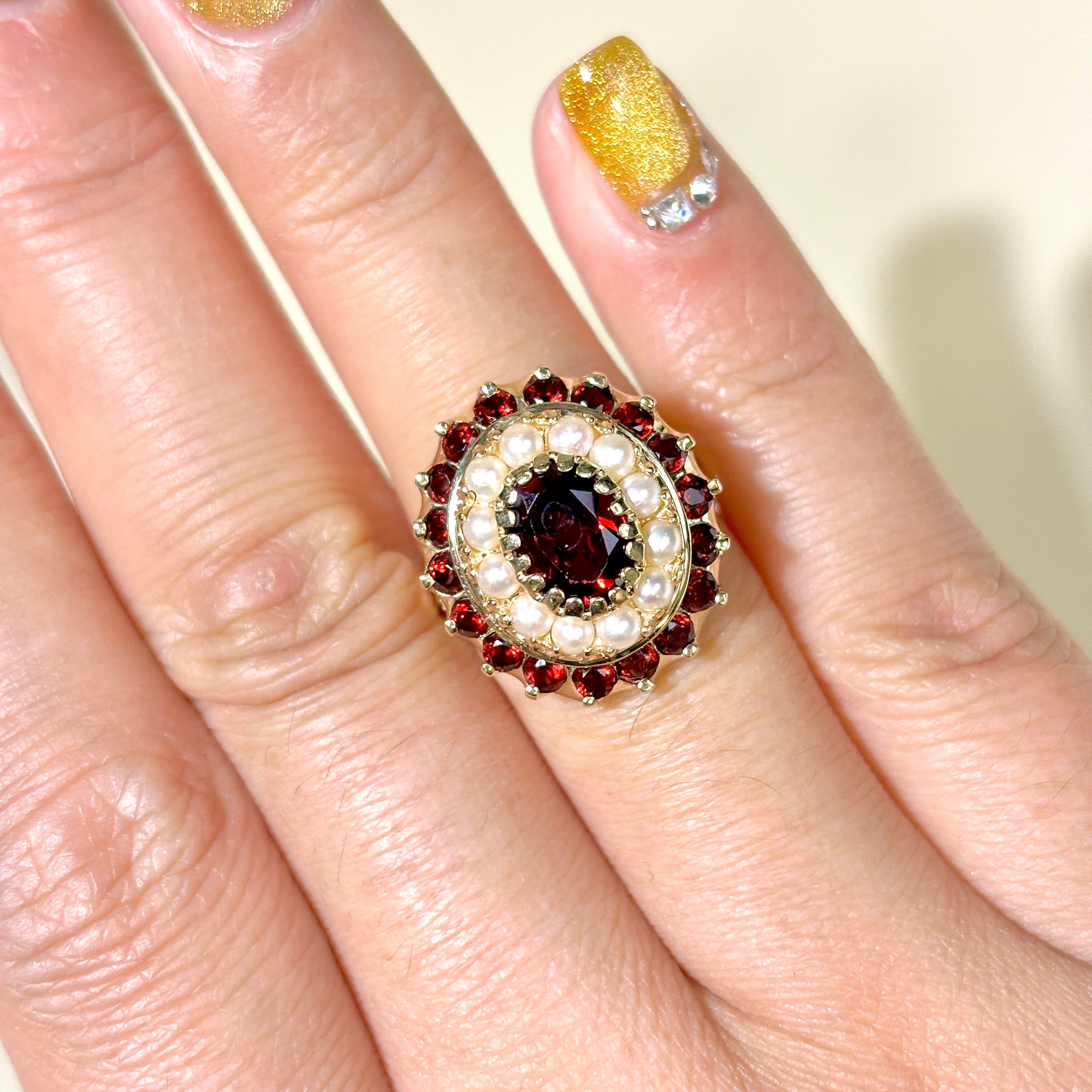 14K Yellow Gold Garnet & Pearl Ring - 2.74ctw Gemstone Jewelry, Size 4.5 (2.00-2.50mm) | Elegant Birthstone Gift for Women, Perfect for Valentine's Day, Anniversary & Special Occasions