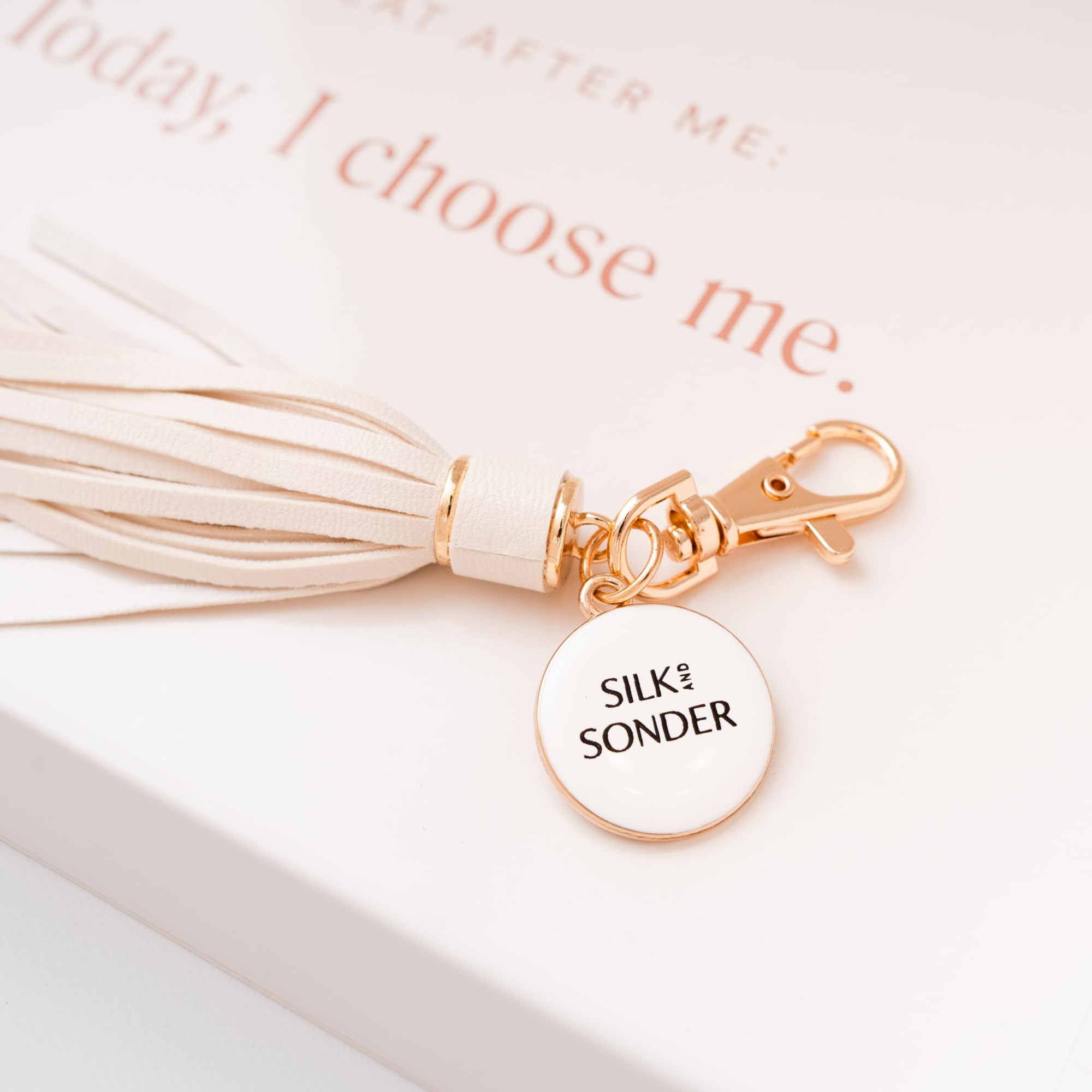 Silk + Sonder Keepsake Box - Premium Storage Box for Journals, Keepsakes & Mementos - Elegant Memory Gift Box for Women, Brides & Friends - Perfect for Wedding, Anniversary & Birthday Presents