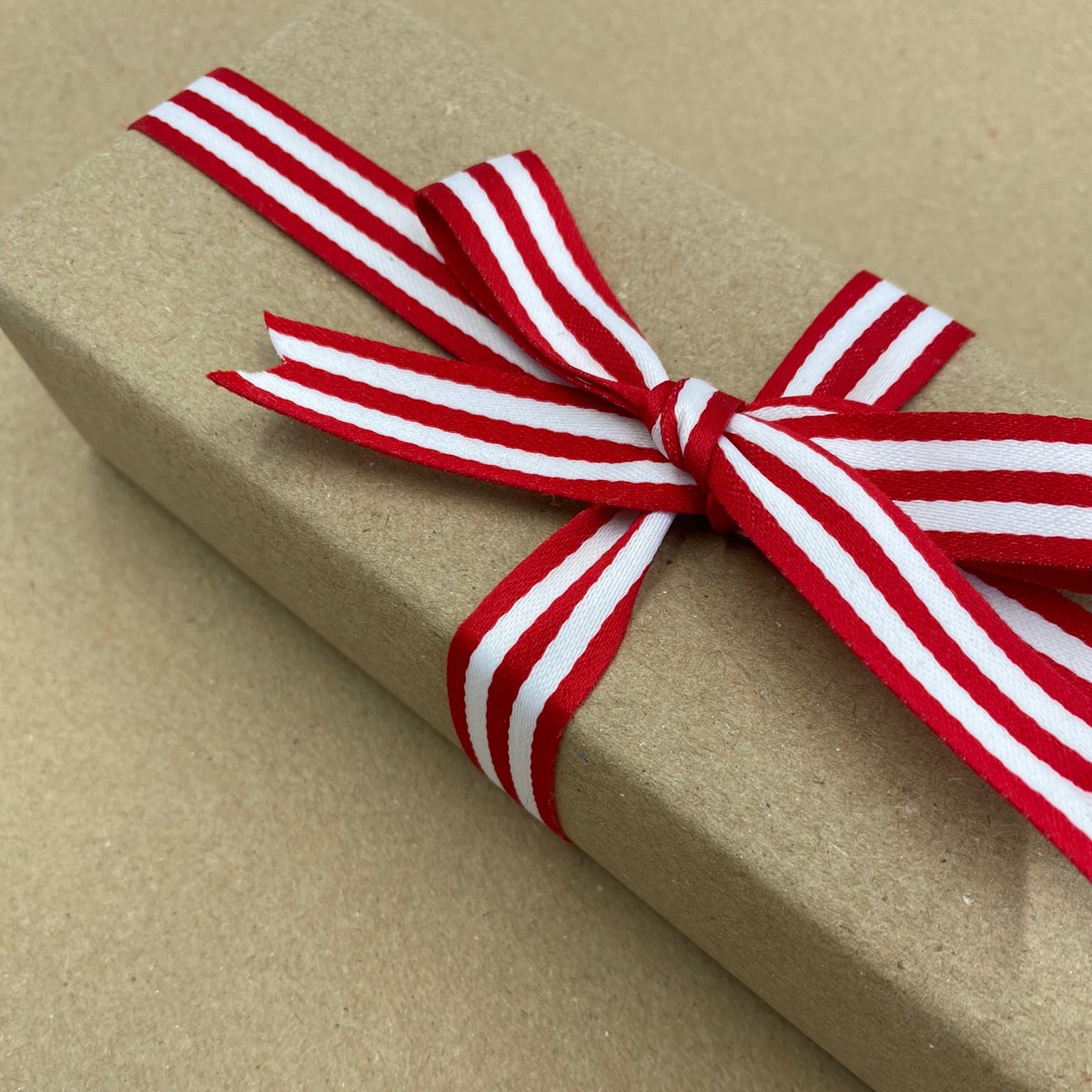 Premium Gift Wrapping Service for Pens & Stationery - Perfect for Birthdays, Corporate Gifts & Special Occasions