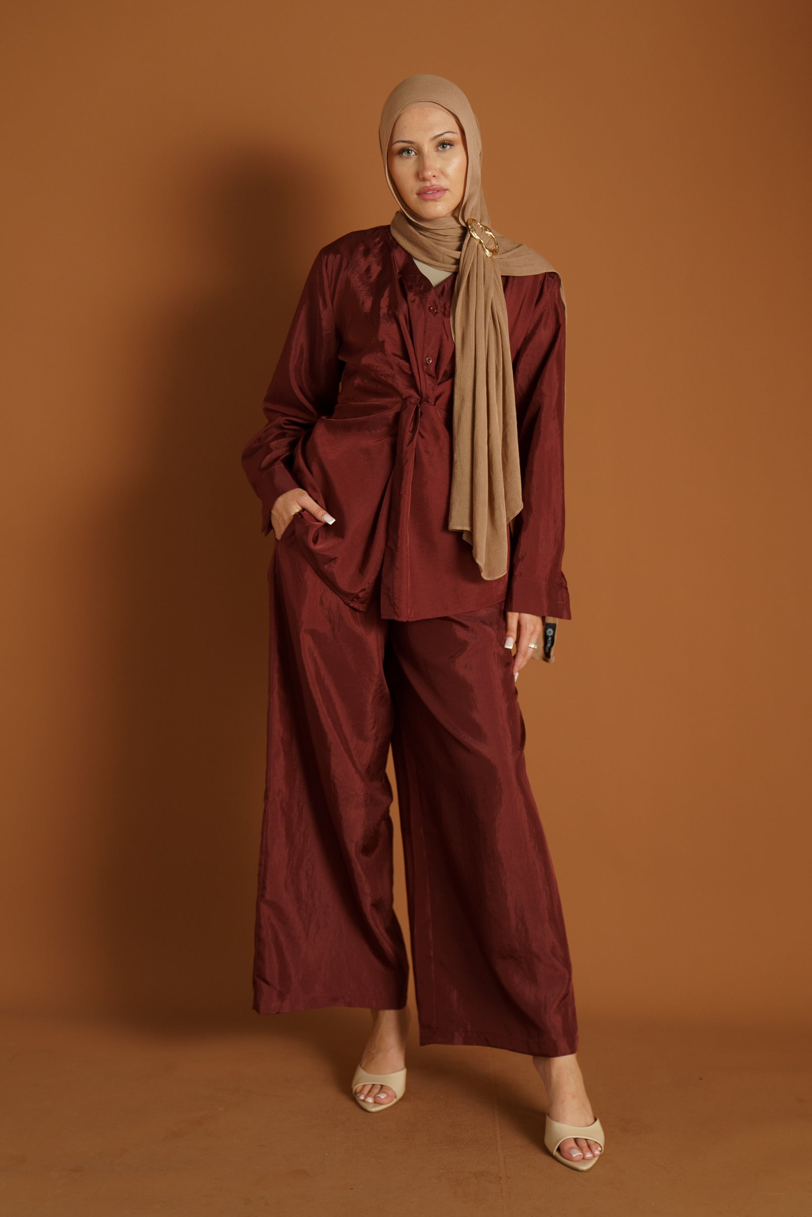 Runway Adeline Set - Women's Fashion Matching Outfit Set for Casual & Party Wear | Trendy Two-Piece Coordinated Set for Date Night, Girls Night Out, and Special Occasions