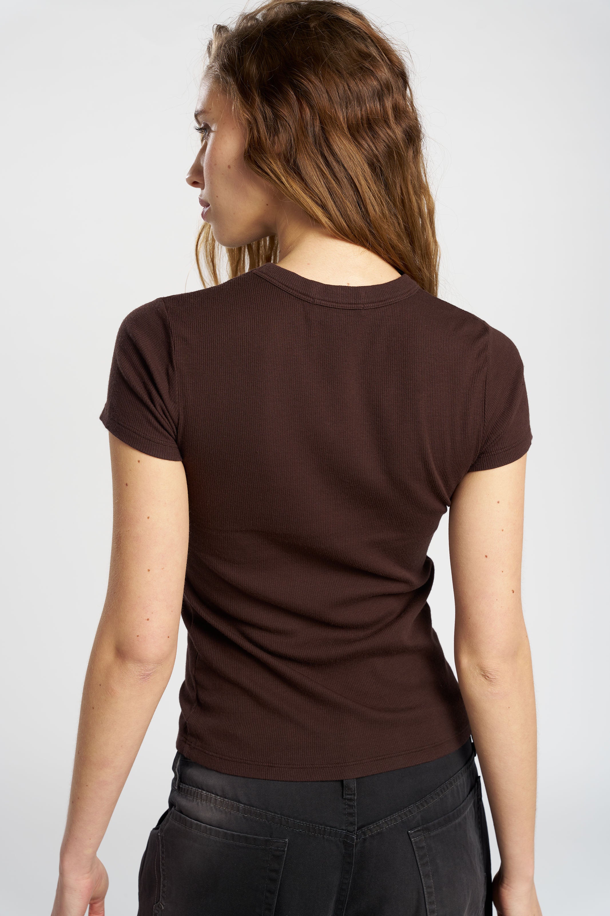 Verona Tee Chocolate - Soft Cotton T-Shirt for Women - Casual & Comfortable Everyday Wear - Perfect for Outings, Workouts, and Relaxing at Home