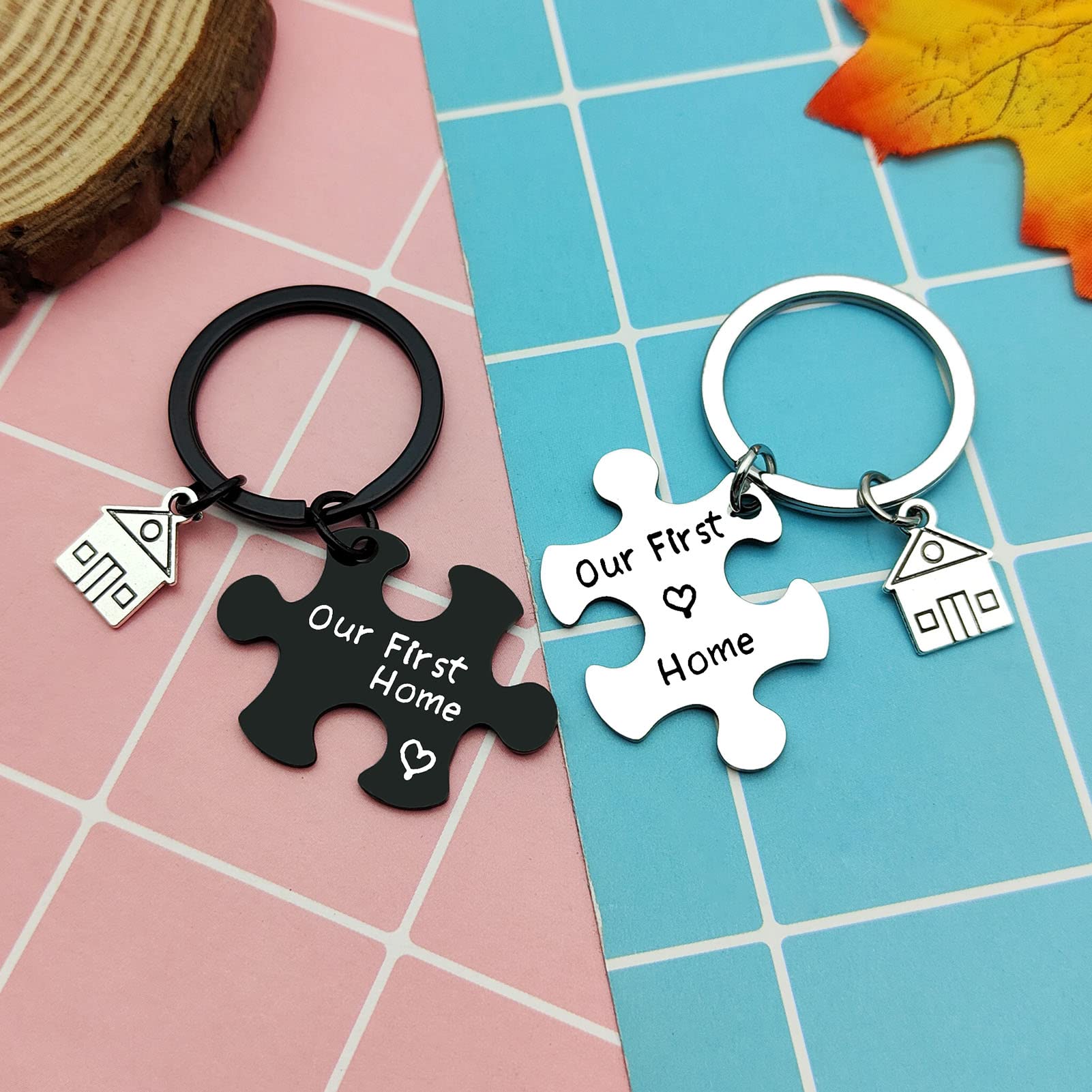 Heigebi Housewarming Gifts for New Homeowners - Elegant Keychain Set for Home Moving & New House Celebrations - Perfect Welcome Gift for House Parties & Warm Home Decor