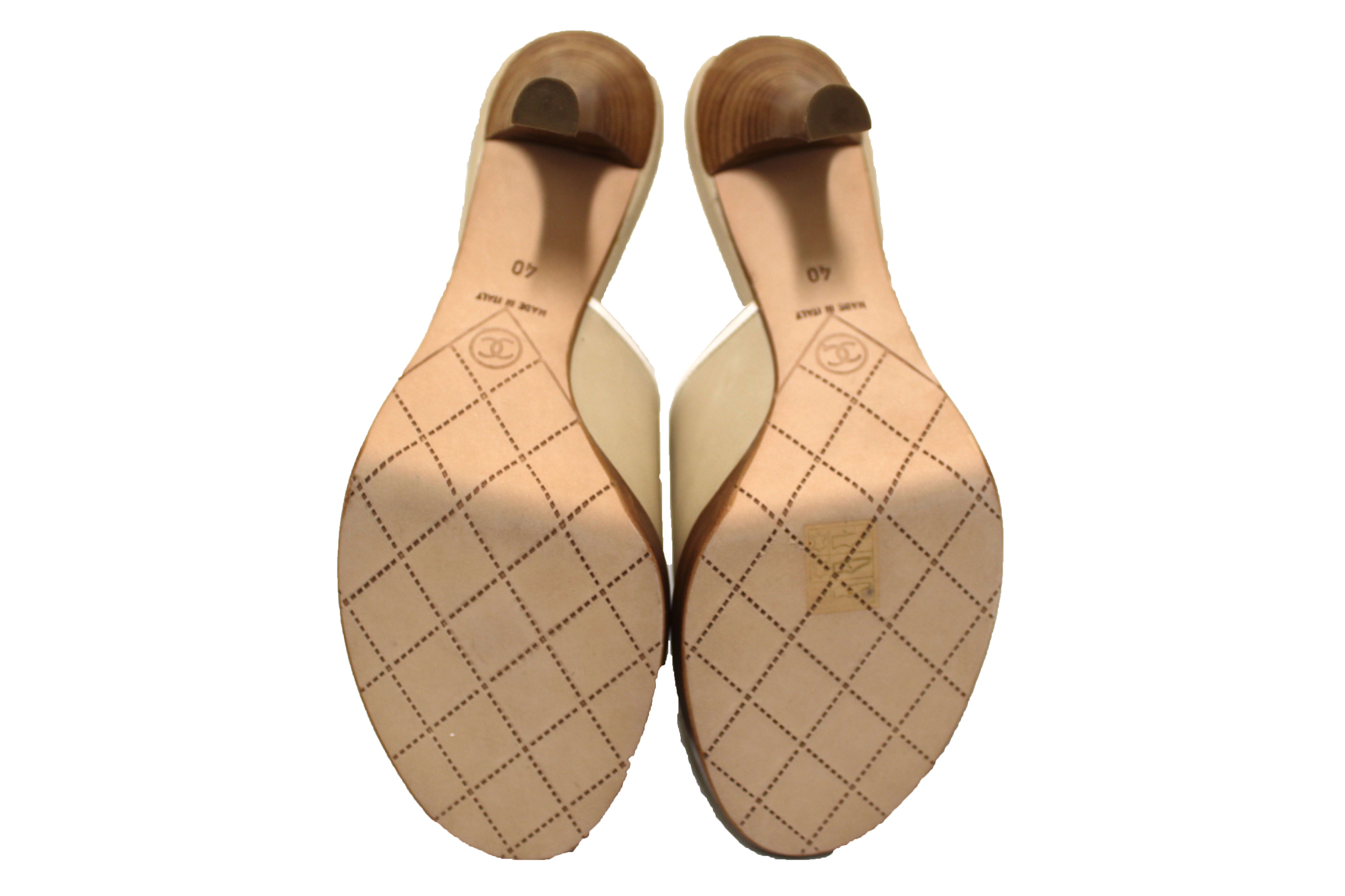Authentic Chanel Beige Leather Turnlock CC Logo Mule Sandals - Size 40 | Luxury Slide Heel Strap Shoes for Women | Perfect for Summer Outfits, Beach Vacations & Special Occasions