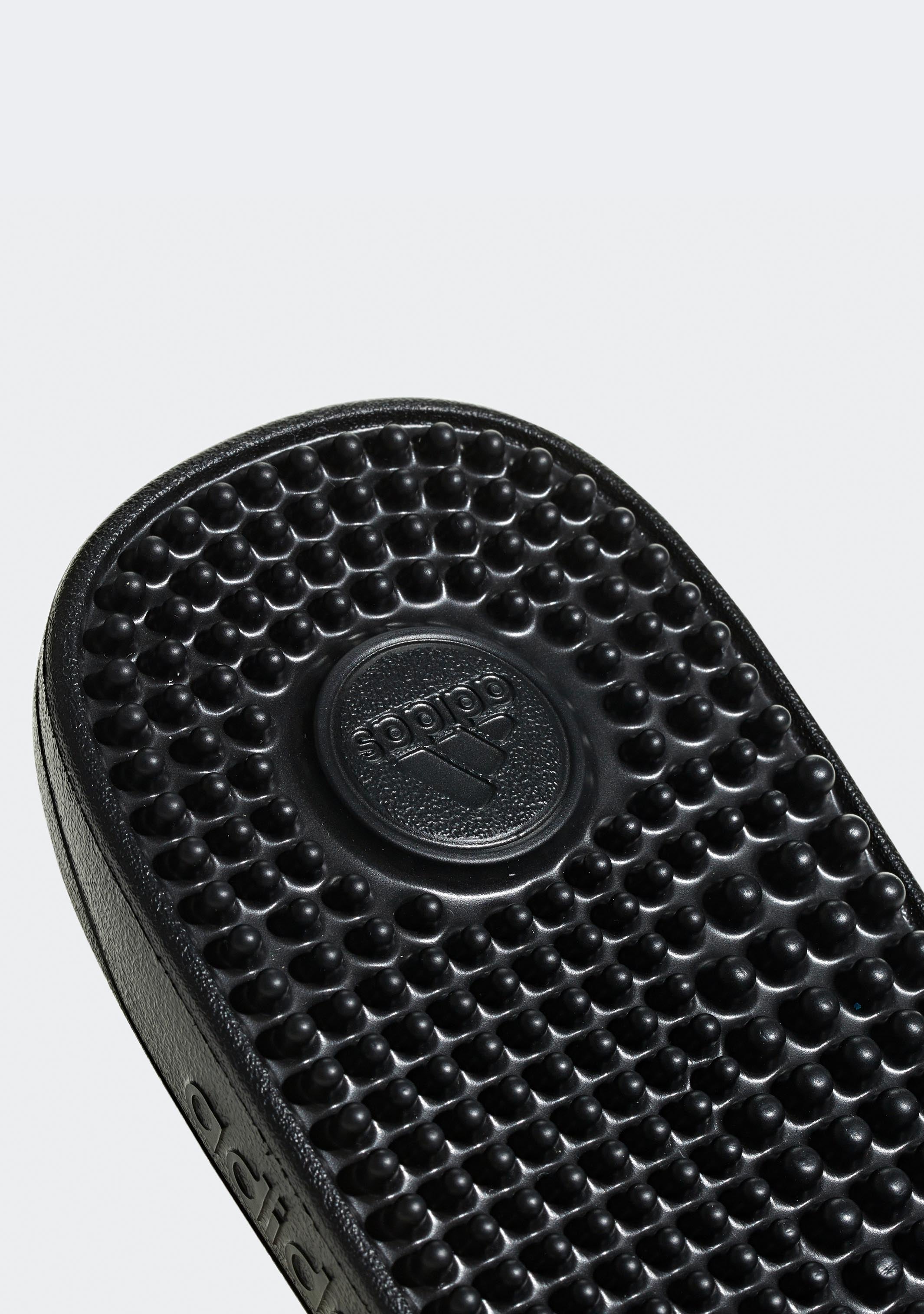 Adidas Men's Adissage Slide Sandals - Comfortable Athletic Slides for Casual Wear, Pool, Beach & Gym - Breathable & Lightweight Design