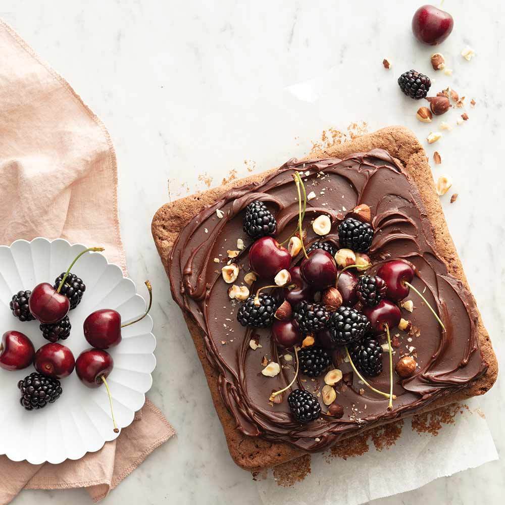 Premium Rose Gold Square Cake Pan - 8 Inch Non-Stick Baking Pan for Cakes, Brownies & Bars - Perfect for Birthdays, Weddings & Home Baking