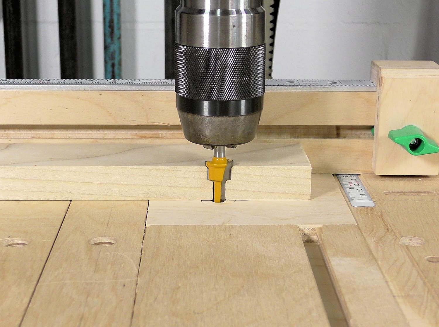 MicroJig ZEROPLAY 2 Step Plunge Router Bit (1/2 Inch Shank) MB 050 0525PL - Perfect for Woodworking, Cabinet Making, and Precision Routing