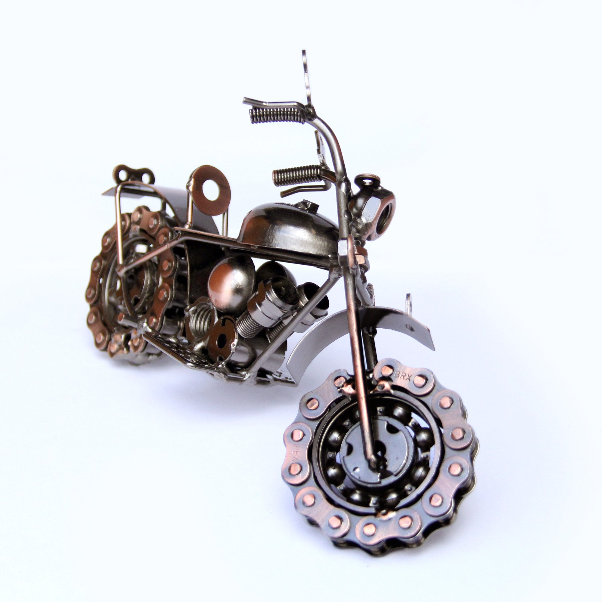 Trebisky Vintage Copper Chopper Diecast Motorcycle Sculpture - Scrap Metal Art for Office, Home Decor, Desk & Bookshelf - Unique Gift for Men, Dad, Son - Perfect for Motorcycle Enthusiasts & Collectors