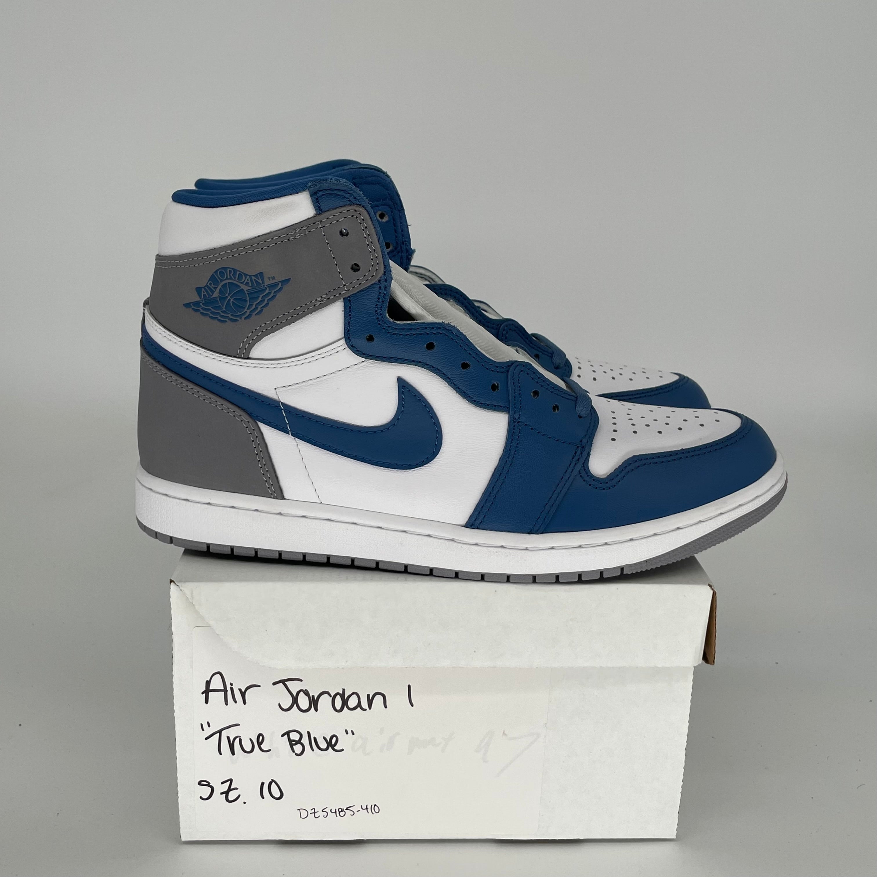 Air Jordan 1 Retro High OG 'True Blue' Men's Basketball Shoes Size 10 - DZ5485-410 | Authentic Sneakers for Streetwear, Sports & Casual Outfits