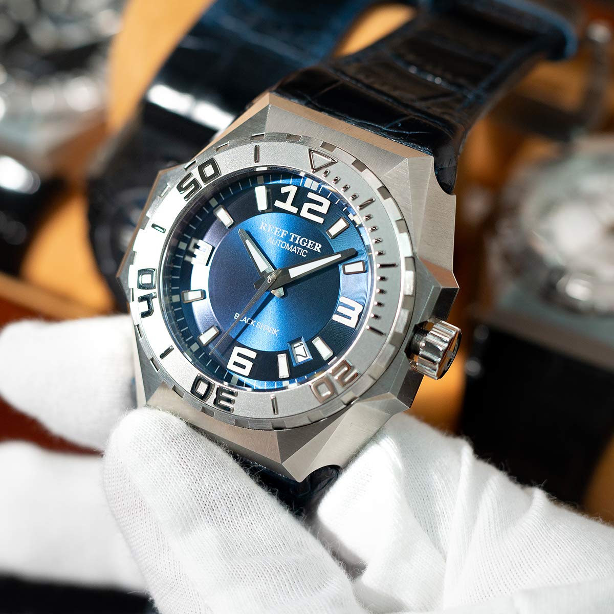 REEF TIGER Men's Automatic Dive Watch - Stainless Steel Military Timepiece with Leather Strap (Model RGA6903) | Perfect for Scuba Diving, Outdoor Adventures & Everyday Wear