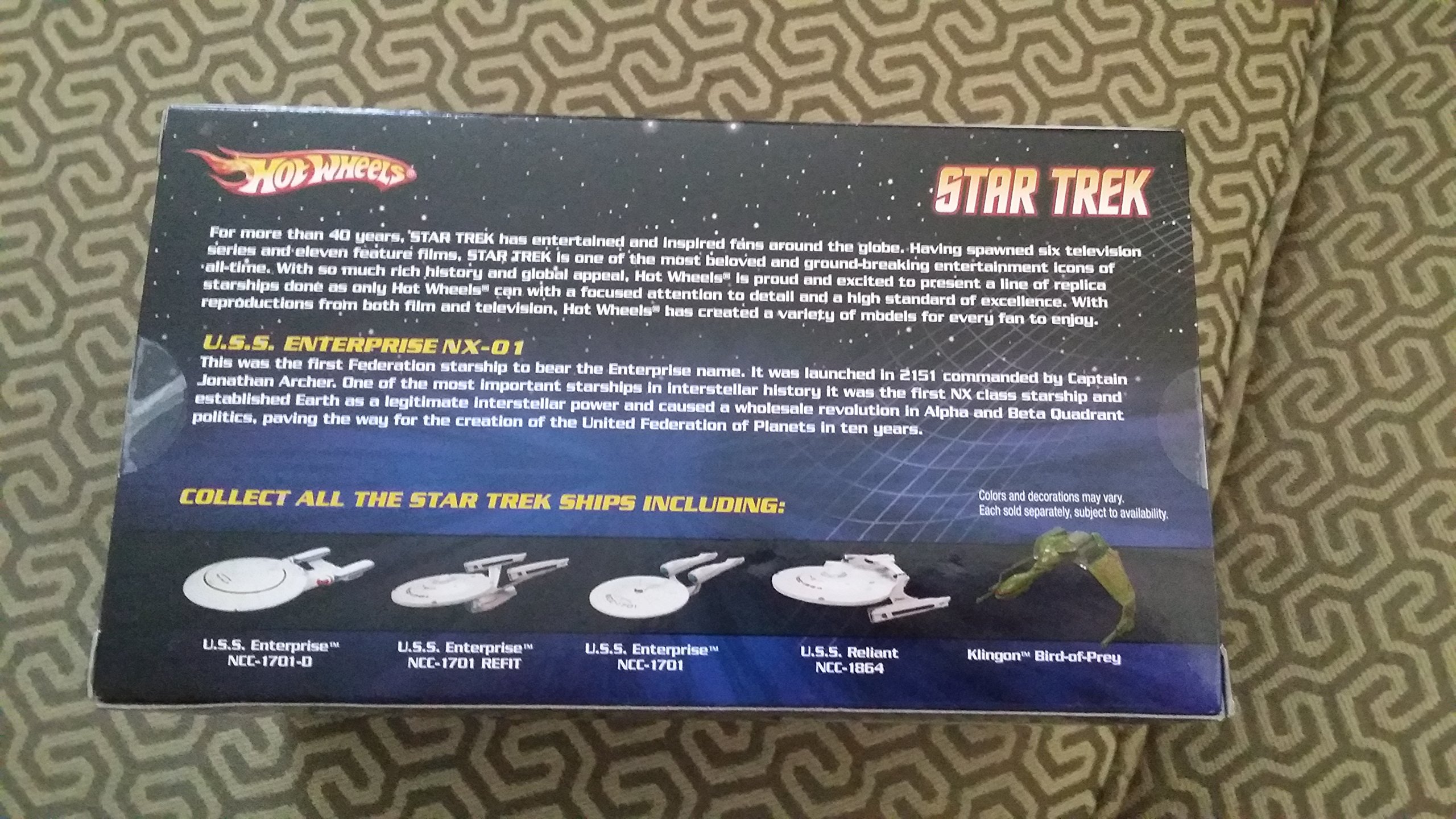 Hot Wheels STAR TREK USS ENTERPRISE NX-01 Die-Cast Model - Collectible Spaceship Toy for Fans & Display - Perfect for Sci-Fi Collections & Star Trek Memorabilia