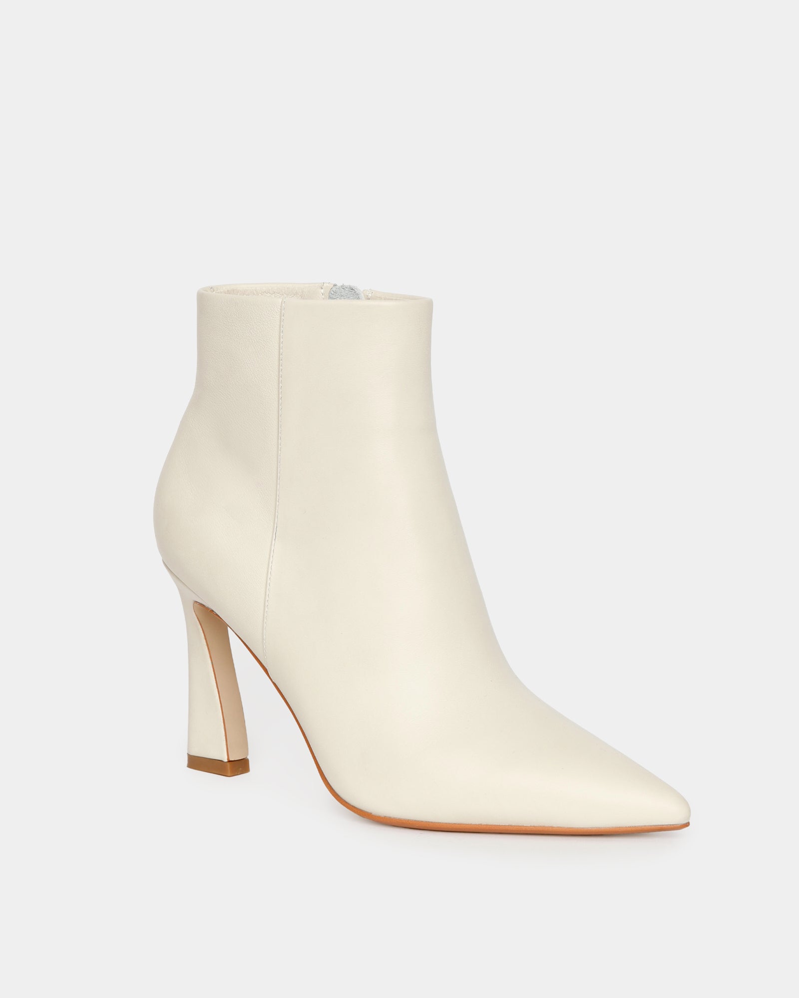 Savoy Boot Off White - Stylish & Comfortable Women's Winter Boots for Snow, Hiking & Outdoor Activities