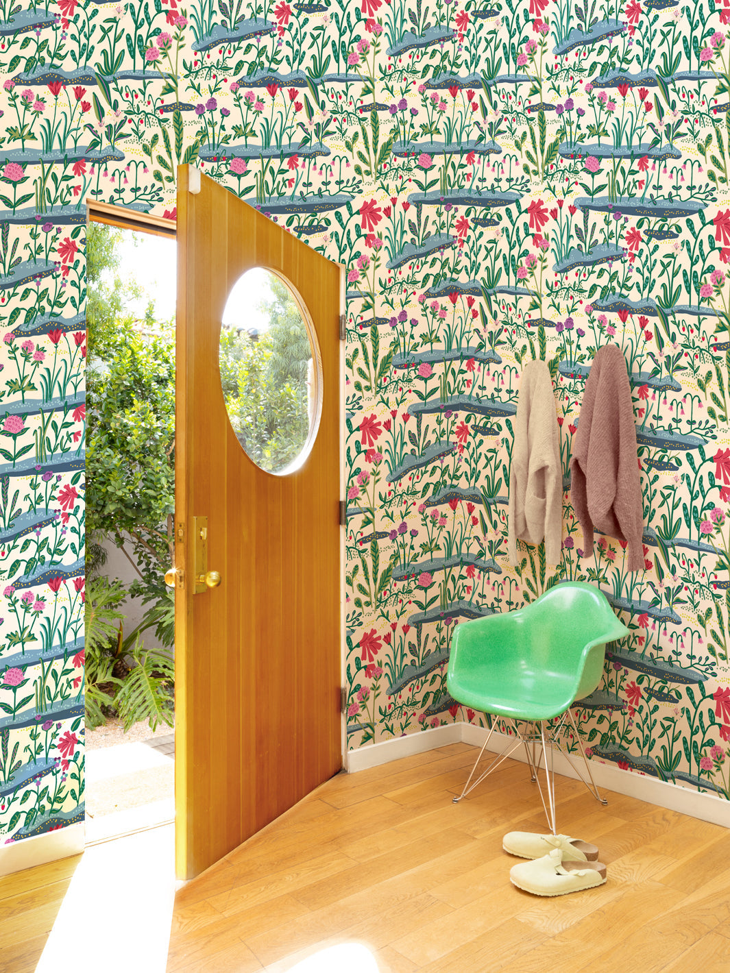 Josefin Wallpaper by Sarah Jessica Parker - Geranium Floral Design - Perfect for Living Room, Bedroom & Home Decor