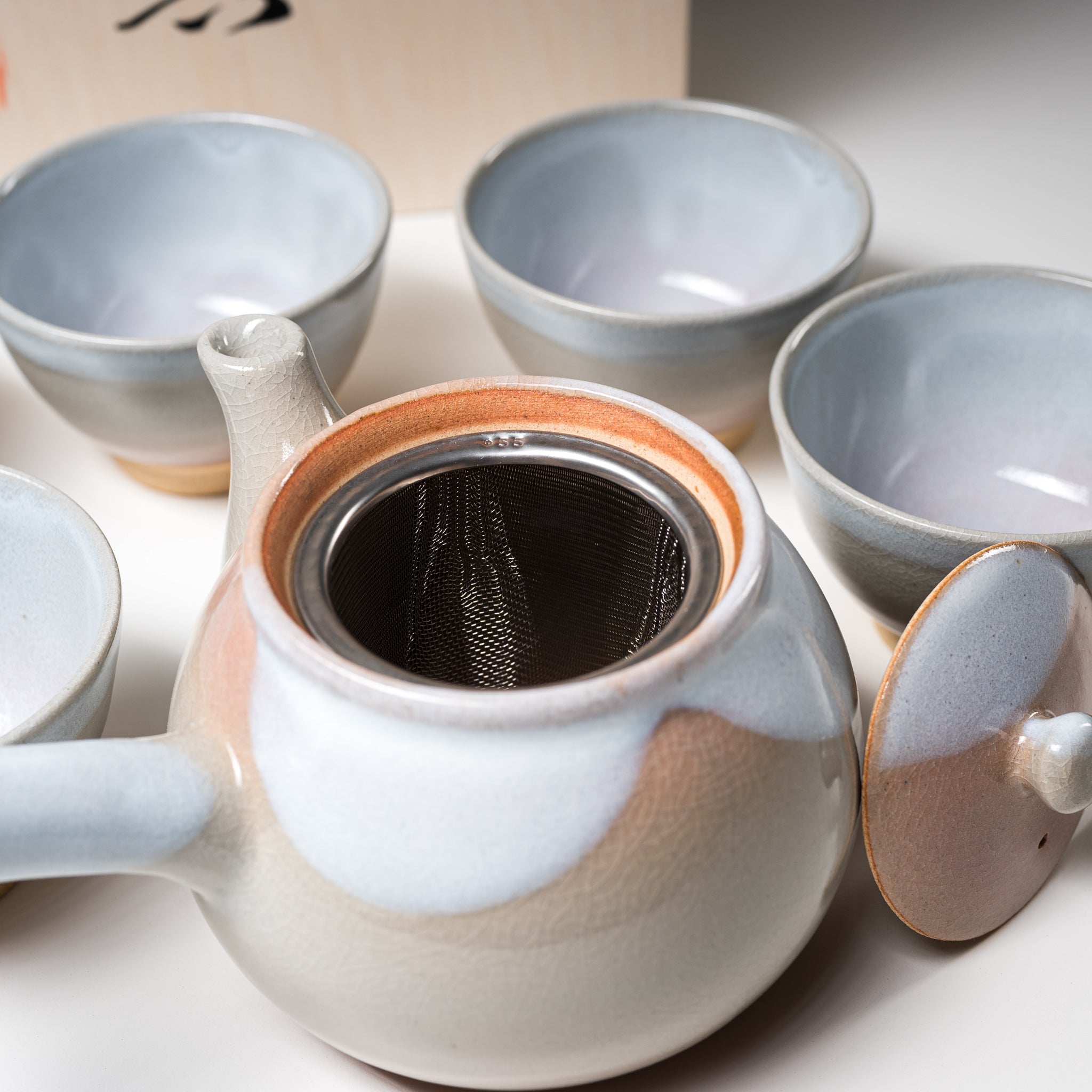 Premium Tenryu Kiln Hagi Ware Japanese Tea Set with Wooden Box - Authentic Hime Hagi Ceramic Teapot & Cups - Perfect for Traditional Tea Ceremonies, Home Decor & Gift Giving