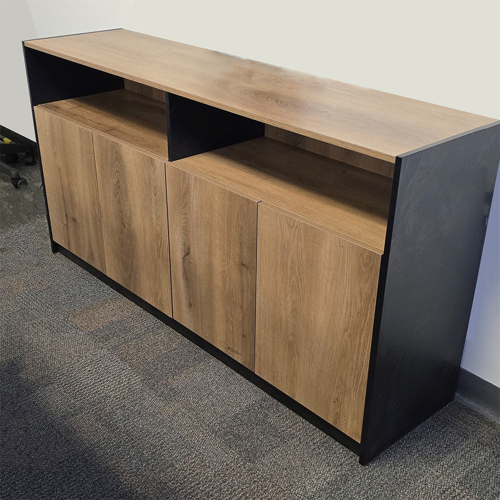 ARTO Credenza Cabinet 157cm - Warm Oak & Black Finish - Modern TV Stand, Storage Console for Living Room, Bedroom & Office