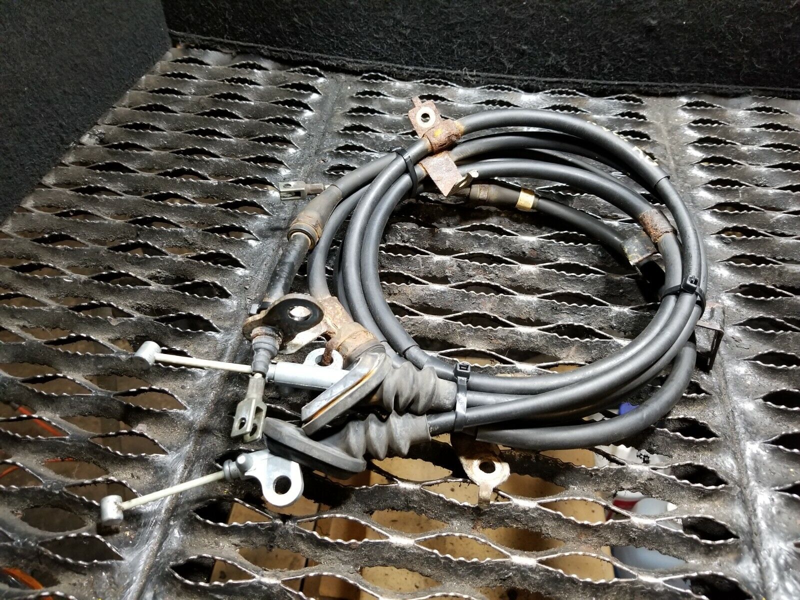 04-08 Nissan Maxima Parking Brake Cable Set - Left & Right OEM Replacement Parts (2-Piece) - Perfect for Parking Brake System Repair & Maintenance