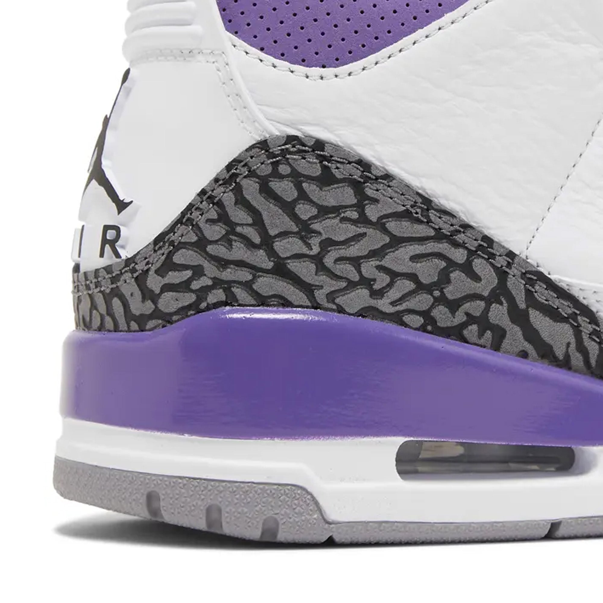 Air Jordan 3 Retro 'Dark Iris' (2022) - Men's Basketball Shoes for Casual Wear & Sneaker Collection | Perfect for Street Style & Sports Enthusiasts