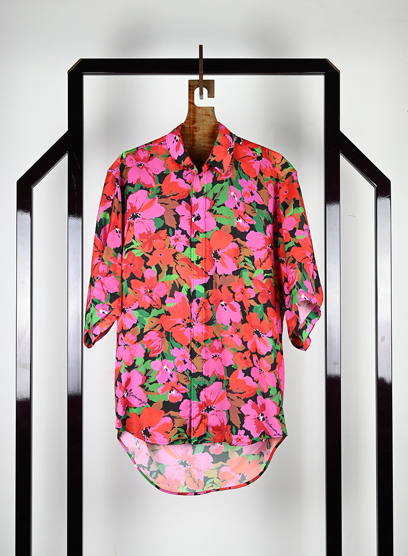 Balenciaga Floral Pink Shirt Size 44 - Stylish & Trendy for Casual Outings & Parties