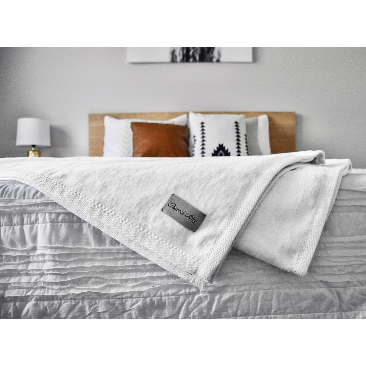 Peacock Alley All Seasons Luxury Cotton Blanket - 100% Long Staple Soft Cotton Blanket for Sofa, Bed & Crib - Twin/Twin XL Size, White - Perfect for Home, Office & Travel Use