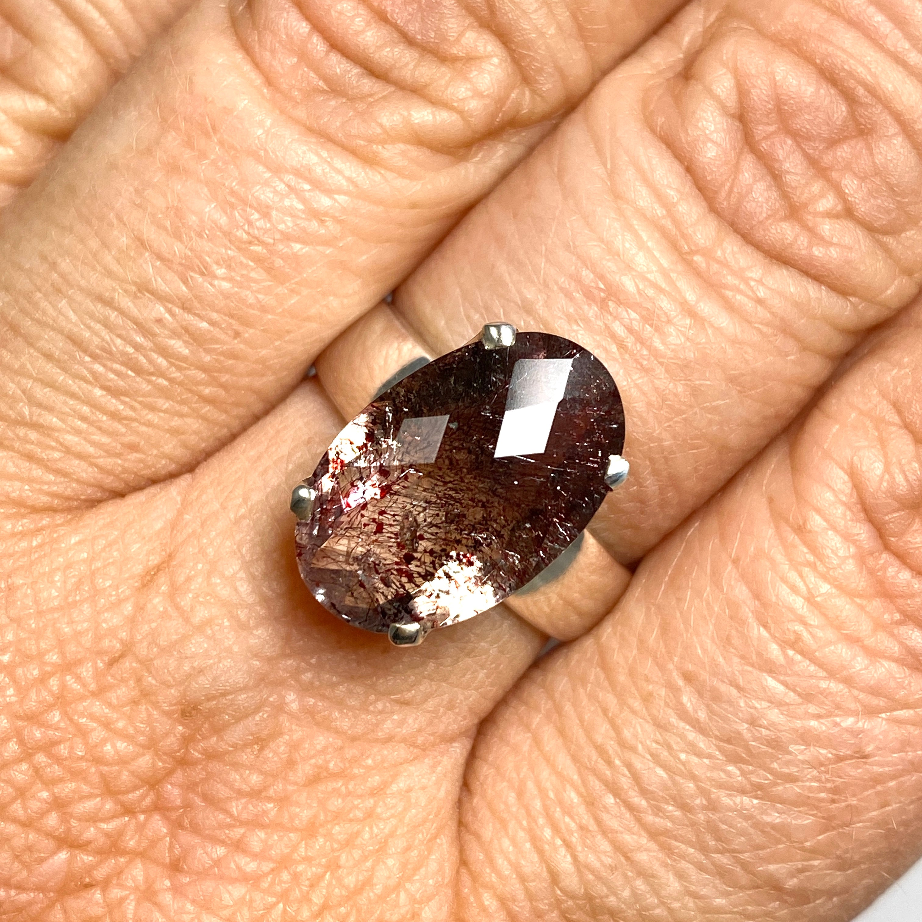 Lepidicrocite in Quartz - Natural Inclusion Quartz Oval Checkerboard Faceted Ring - Size 7.5 - Elegant Jewelry for Women - Perfect for Wedding, Anniversary & Special Occasions