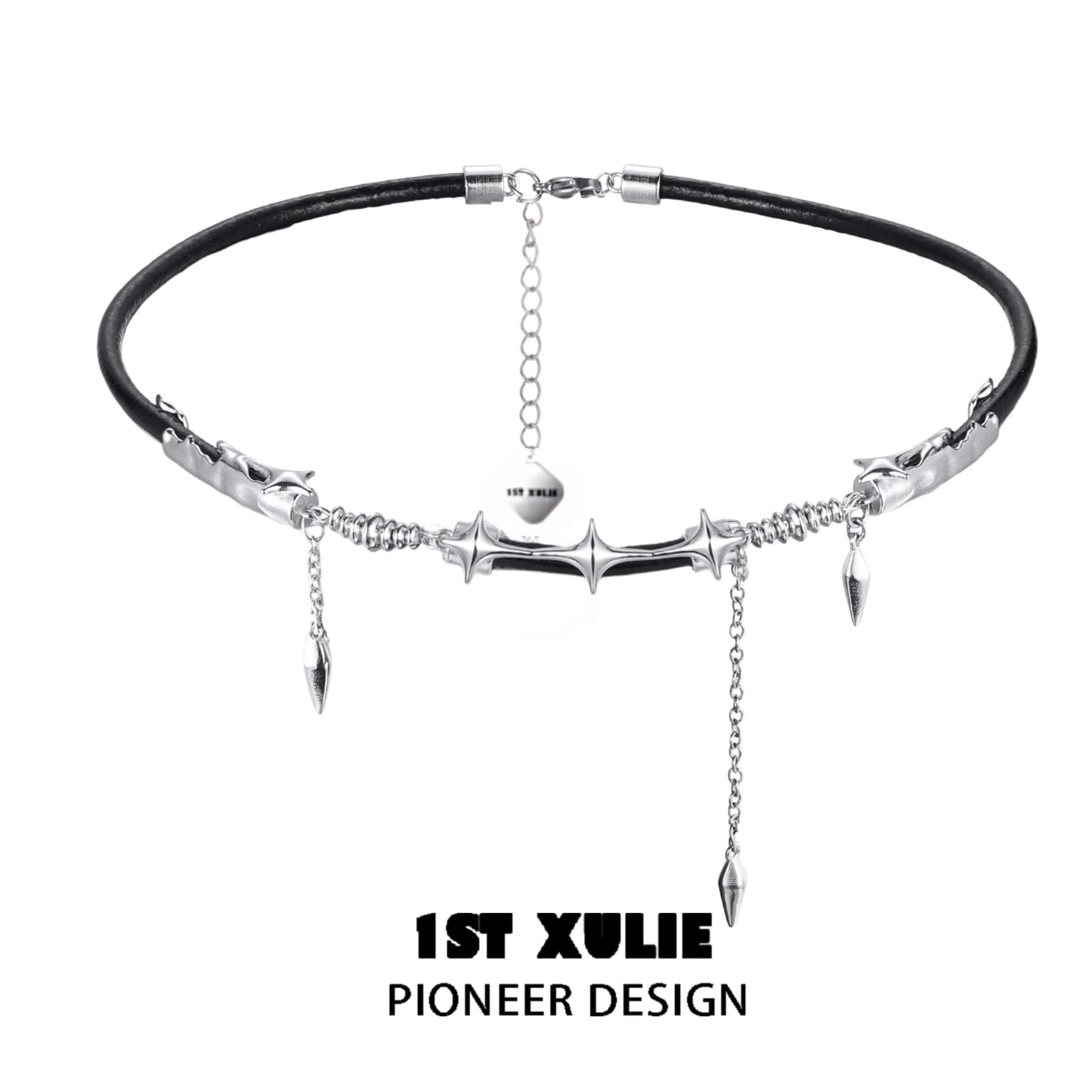 18k Platinum Plated Black Mirror Pendant Cowhide Choker Necklace - Elegant Gothic Jewelry for Women, Perfect for Parties, Weddings & Night Out