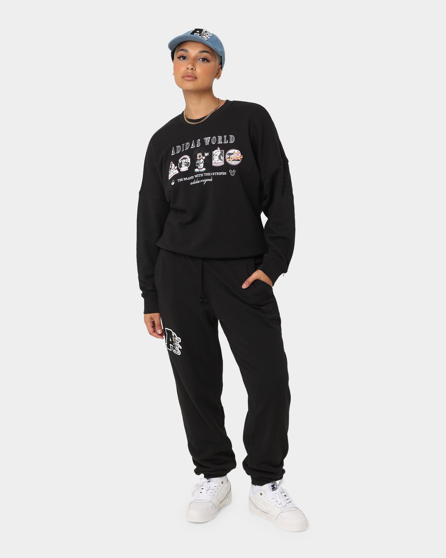 Adidas X Disney Women's Sweater - Black Cozy Pullover for Casual Wear & Lounge - Perfect for Disney Fans, Street Style & Winter Comfort