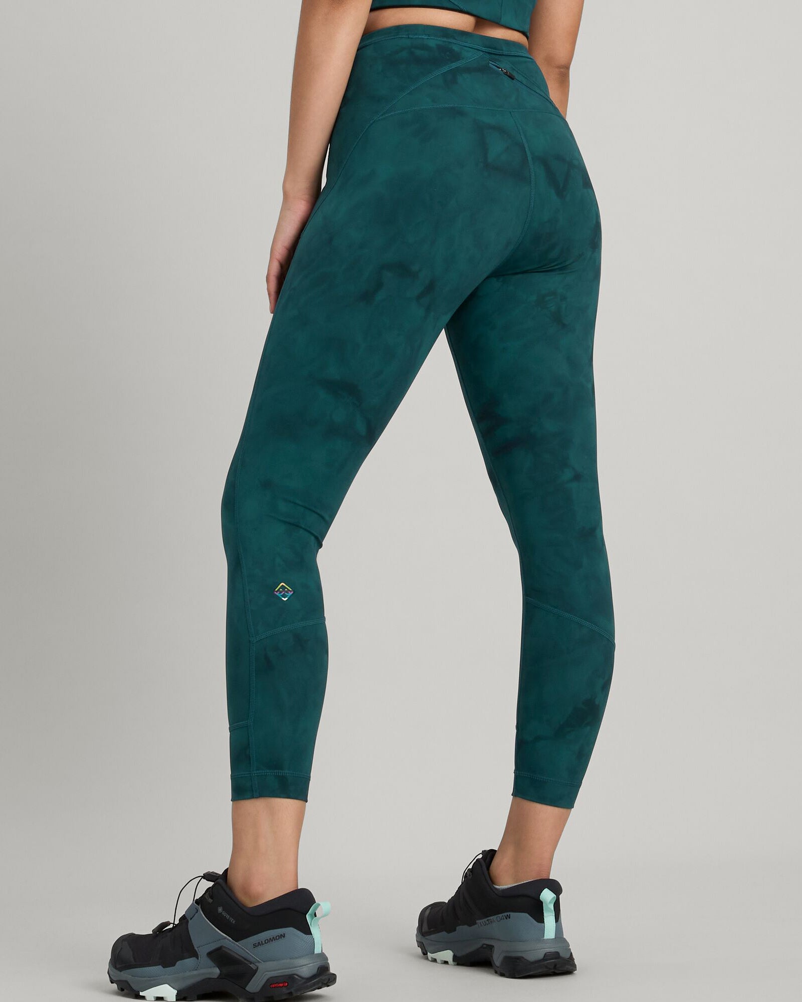 WELL.DER.NESS Move Women's 7/8 Leggings - Deep Lagoon Sunburst Print Yoga Pants for Workout, Running & Lounge Wear