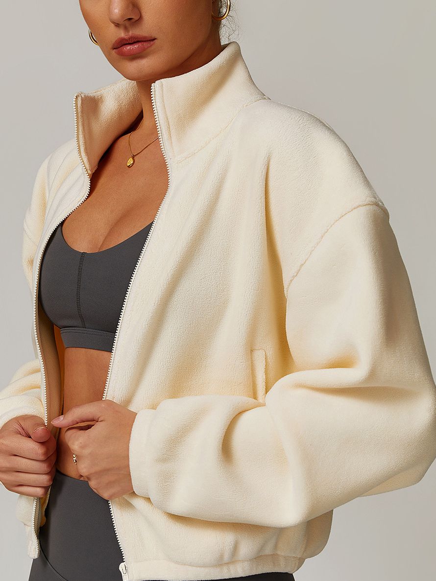 ZASUWA Women's Fleece Jacket with Zipper Pockets & Stand-Up Collar - Cozy Winter Outerwear for Hiking, Camping & Outdoor Activities