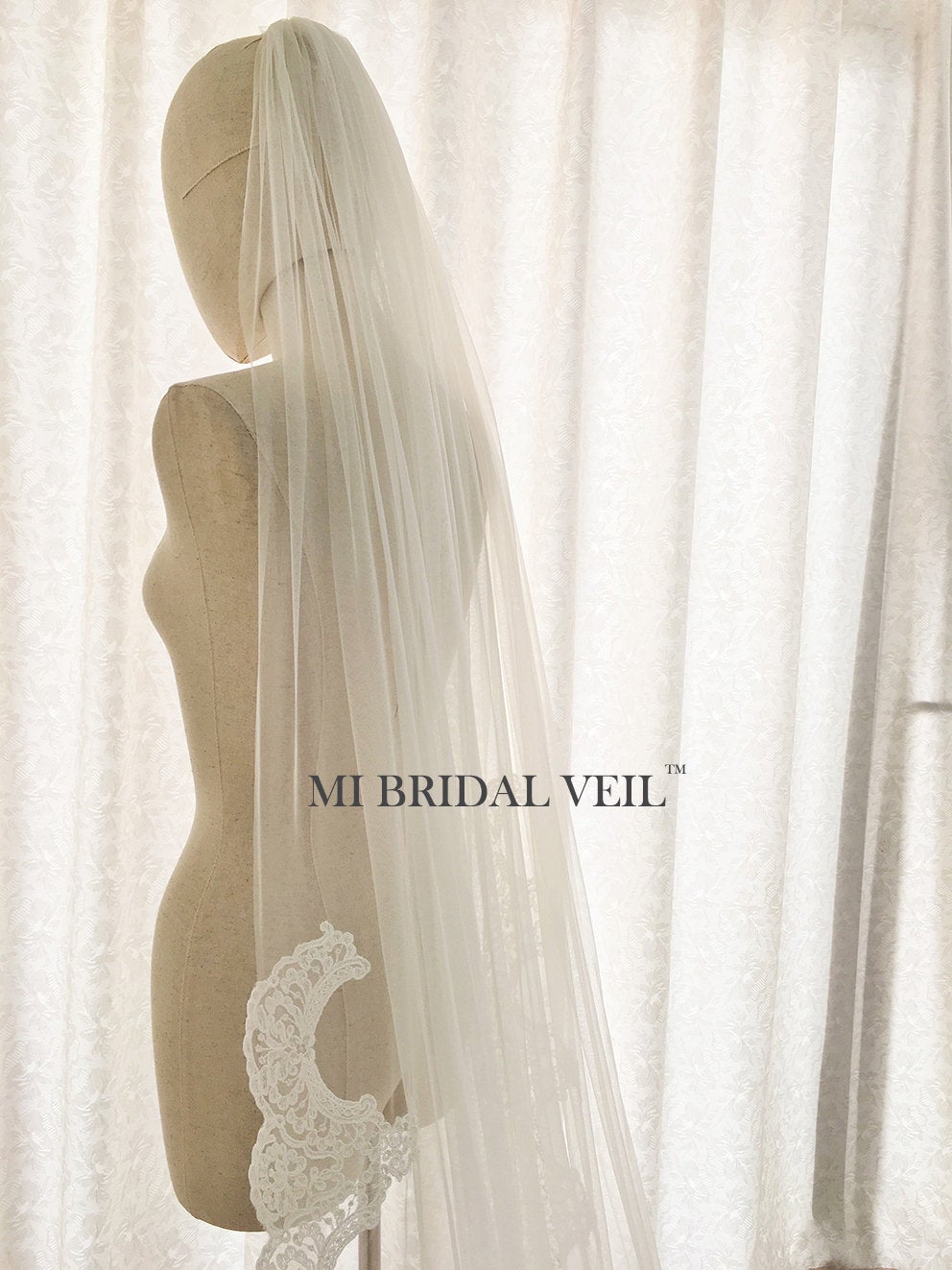 Elegant Cathedral Wedding Veil with Edwardian Inspired Lace - Perfect for Bridal Ceremonies & Formal Weddings