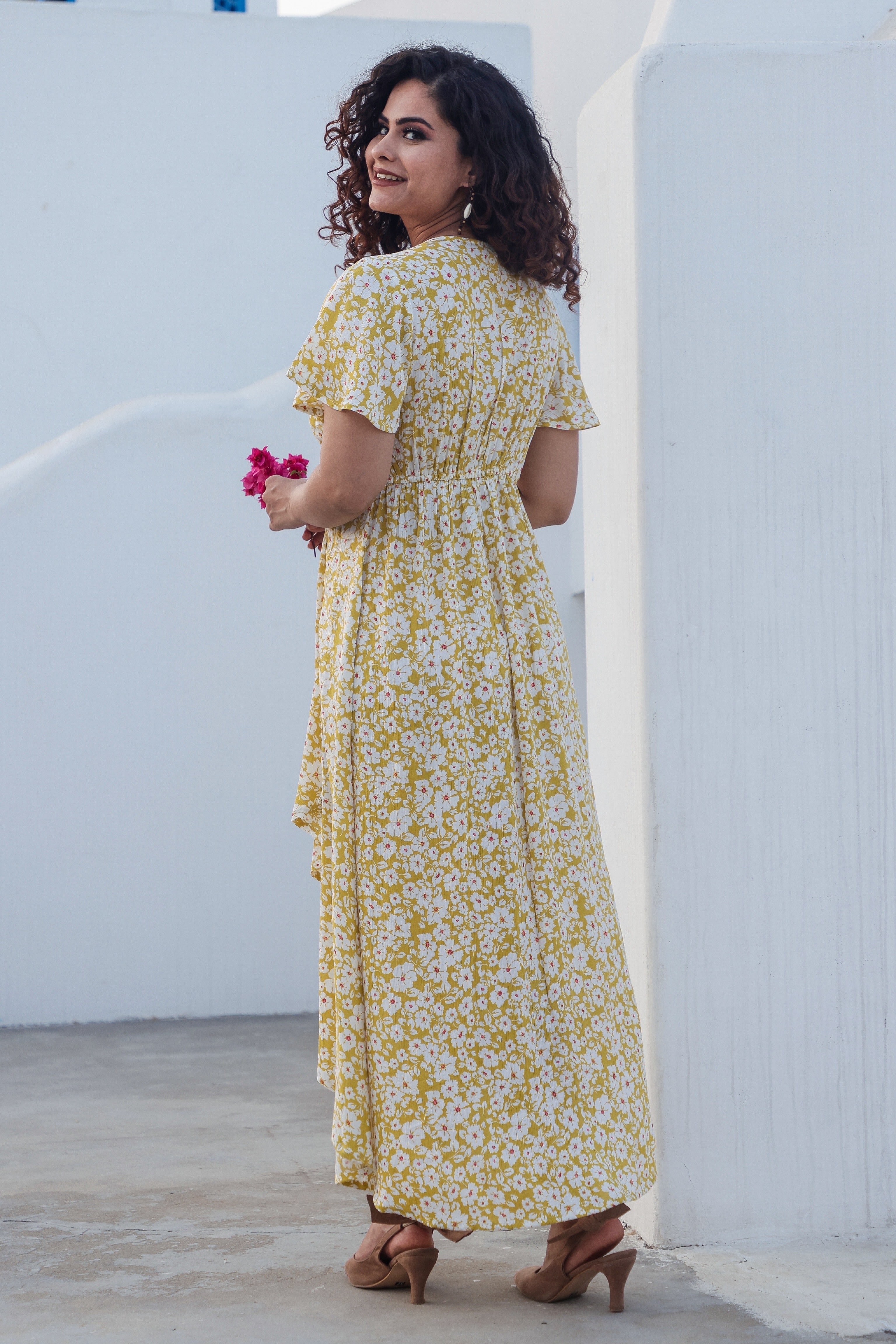 Stylish Yellow Printed Midi Dress for Women - Floral Summer Casual Dress with Pockets | Perfect for Beach Vacations, Date Nights & Outdoor Parties