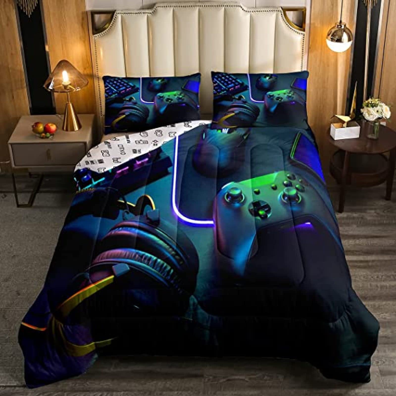 EANSSN Gaming Comforter Set for Boys & Teens - Twin Size Lightweight Reversible Quilt with 2 Pillowcases (Black/Green) - Perfect for Gamers with Headphones, Keyboard & Mouse Decor - Ideal for Gaming Rooms, Sleepovers & Teen Bedrooms