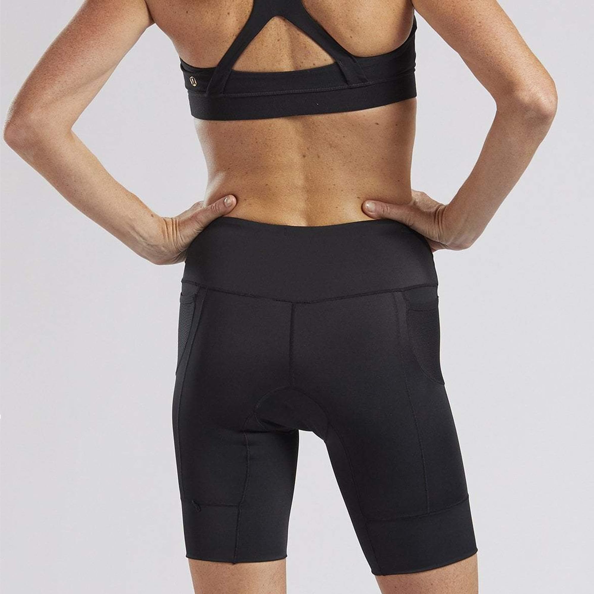 Zoot Women’s Core 8-Inch Triathlon Shorts - Quick Dry Performance Tri Shorts with Cycling Chamois Pad, UPF 50+ Sun Protection & Pockets - Ideal for Triathlon, Cycling & Running Training