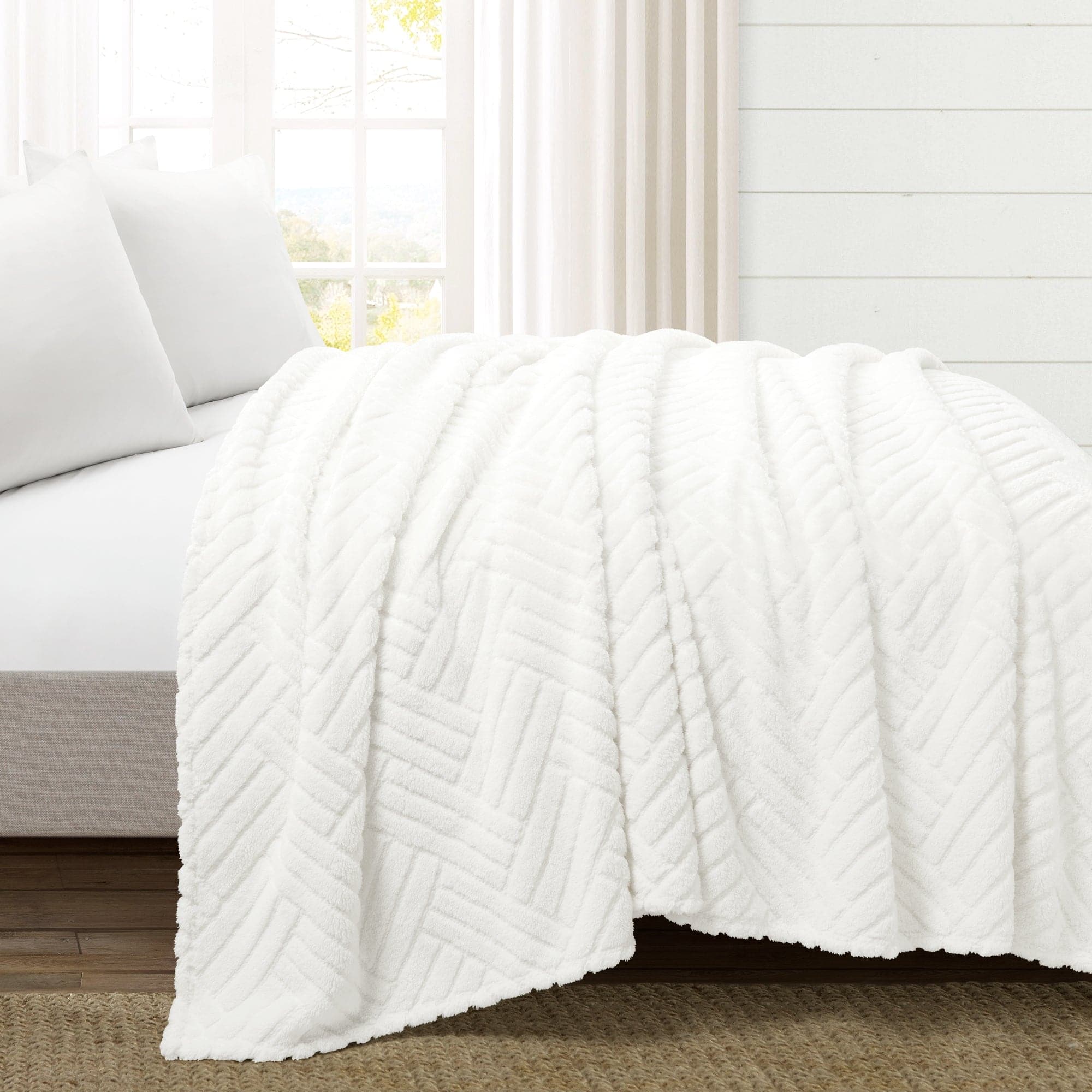 Ultra Soft Sherpa Jacquard Geometric Blanket - Cozy Bedspread for Winter Warmth, Perfect for Sofa, Bed & Home Decor