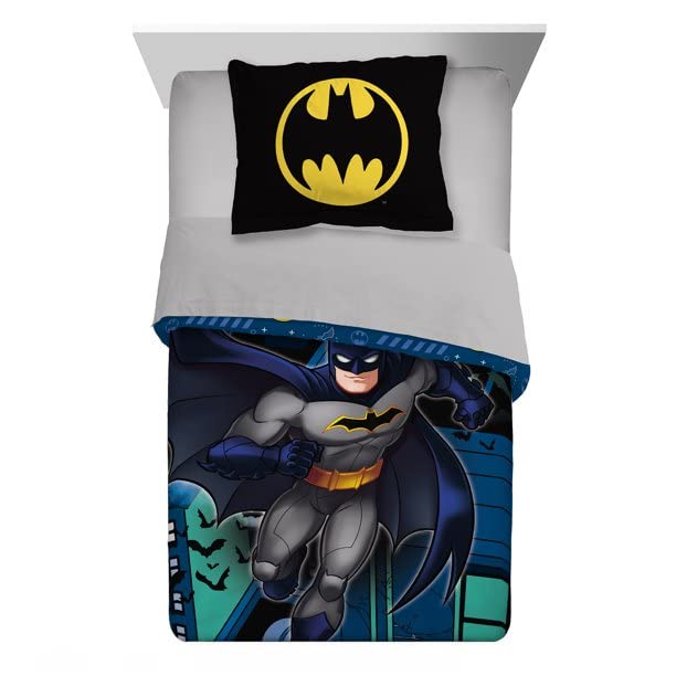 Batman Twin/Full Comforter Set with 3-Piece Sheet Set - Superhero Bedding for Kids & Teens - Perfect for Themed Bedrooms, Sleepovers, and Batman Fans