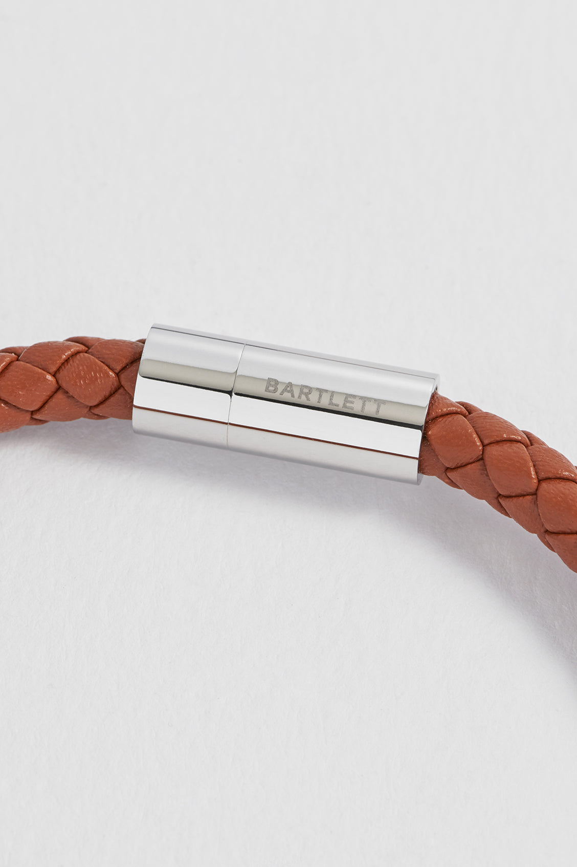 Men's Genuine Leather Single Braided Wrap Bracelet - Stylish & Durable Handmade Accessory for Casual & Formal Wear