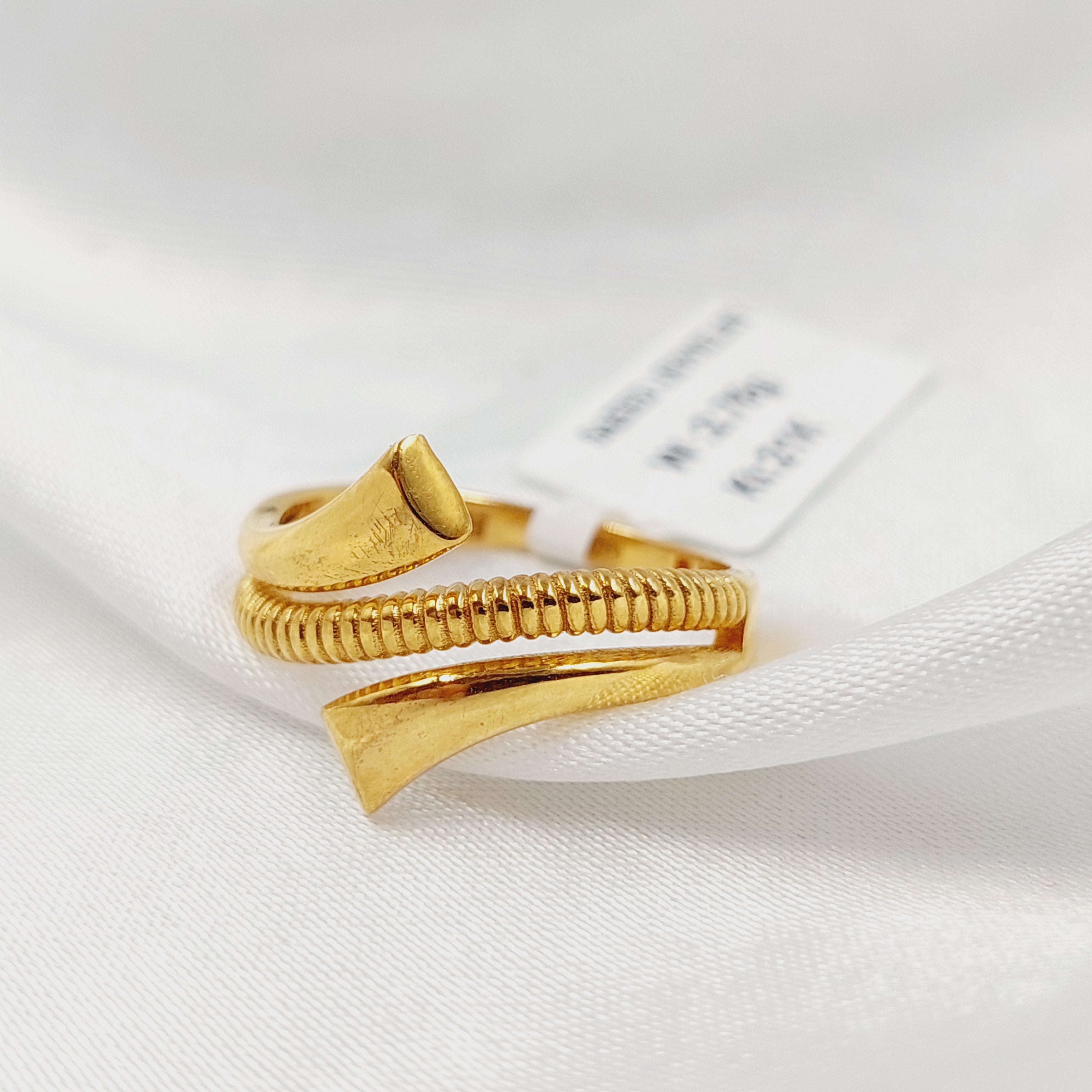 21K Gold Deluxe Ring 34410 - Elegant & Luxurious Jewelry for Women, Perfect for Weddings, Anniversaries & Special Occasions